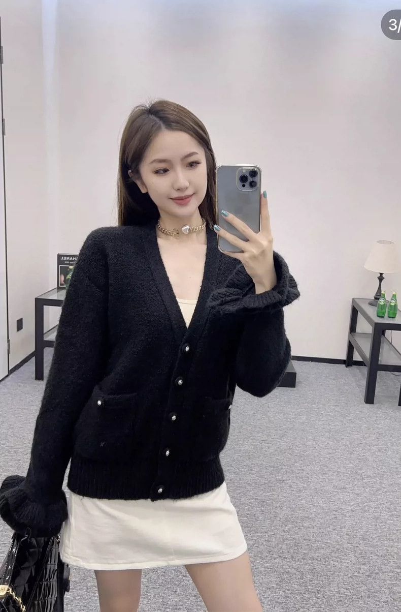 Chanel Chanel 24K lion buckle lace sleeve knitted cardigan jacket Size XS / US 0-2 / IT 36-38 - 9 Thumbnail