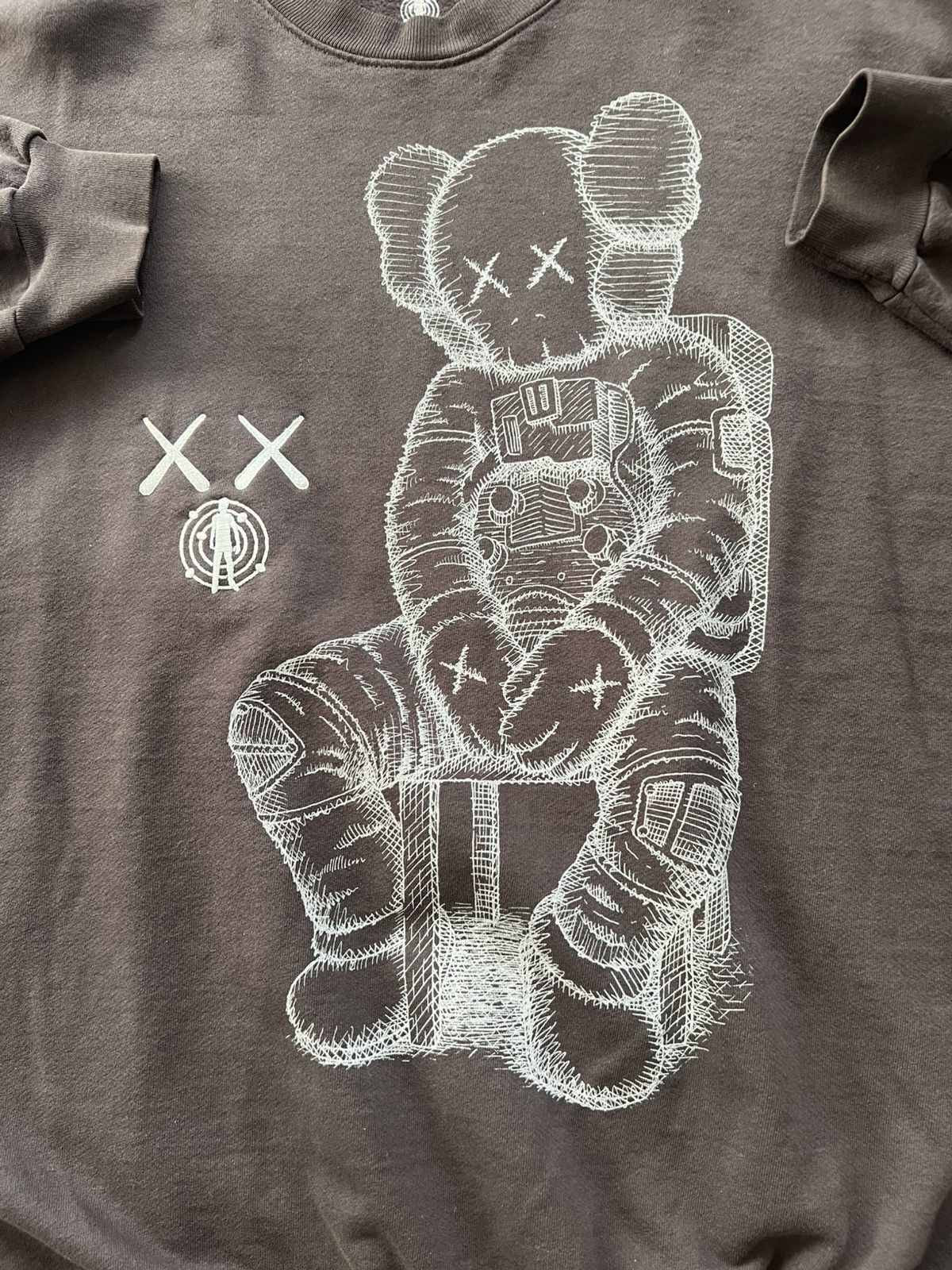 Kaws × Kid Cudi Kaws for Kid Cudi Moon Man Sweatshirt size XXL Size US XXL / EU 58 / 5 - 2 Thumbnail