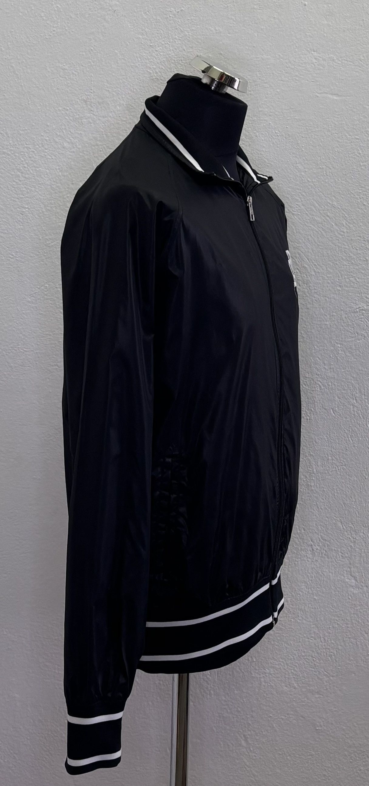 Nike Nike Black jacket size M Size US M / EU 48-50 / 2 - 4 Thumbnail