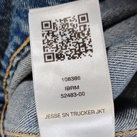 True Religion NWT True Religion Jesse SN Trucker Jean Jacket Denim Size US M / EU 48-50 / 2 - 6 Thumbnail
