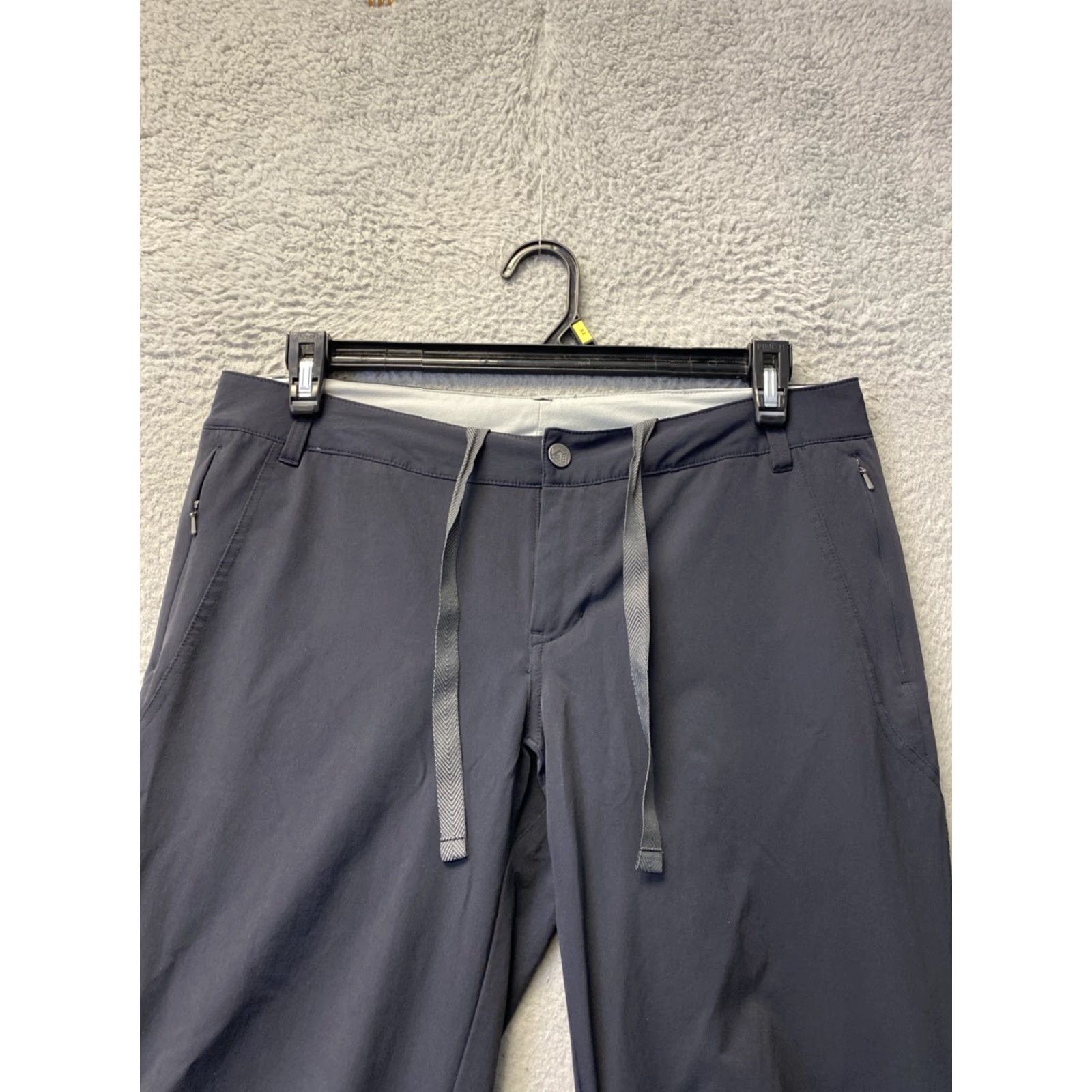 Vintage REI Women's Hiking Pants Sl T Black 8 Cargo Flared Water Resistant Windproof Pockets Outdoor/Nature/Outdoors/Travel Casual Size 30" / US 8 / IT 44 - 3 Thumbnail
