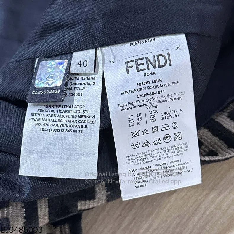 Fendi Fendi Monogrammed Embossed Short Pants Size 26" / US 2 / IT 38 - 7 Thumbnail