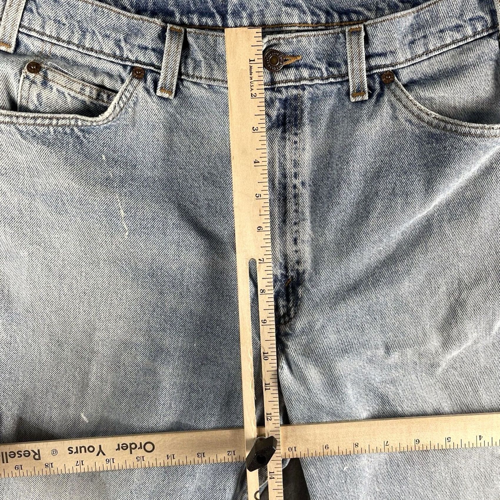 Levi's Levi's 550 Jeans Mens 38x30 Light Wash Distressed Jeans 550 Relaxed Regular 90s Grunge USA Boys? Size US 38 / EU 54 - 6 Thumbnail