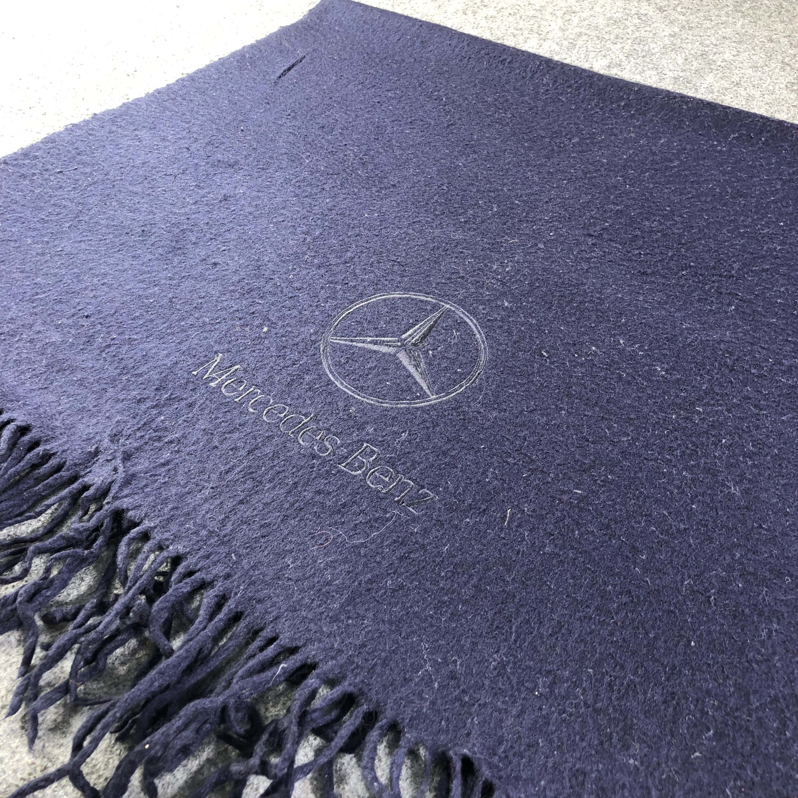 Mercedes-Benz Mercedes-Benz Big Wool Scarf Muffler Cape Wrap V1298 Size ONE SIZE - 2 Thumbnail