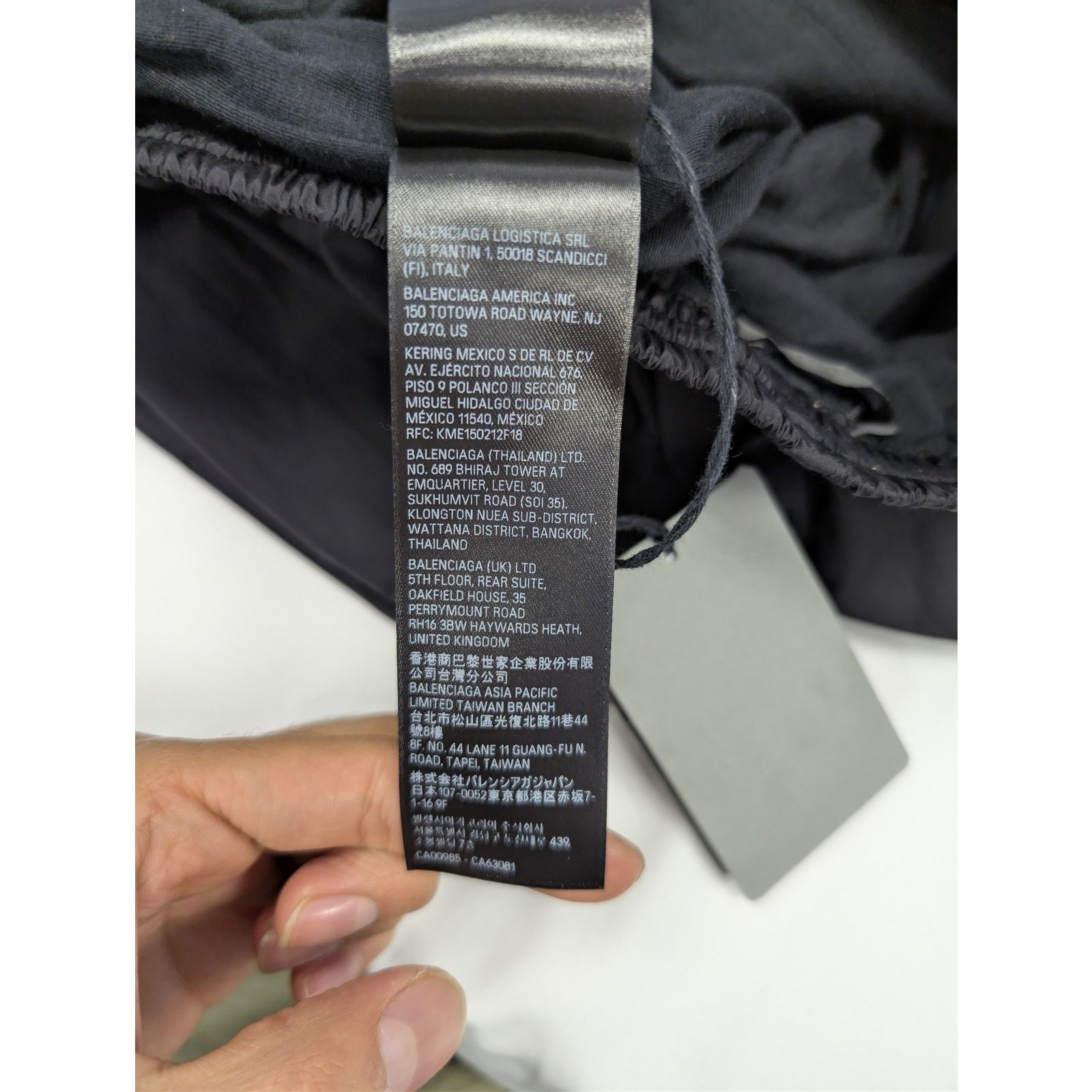 Balenciaga o1rshd1 Techno Poplin Minimal Tracksuit Pants Trousers Black Size US 32 / EU 48 - 16 Thumbnail