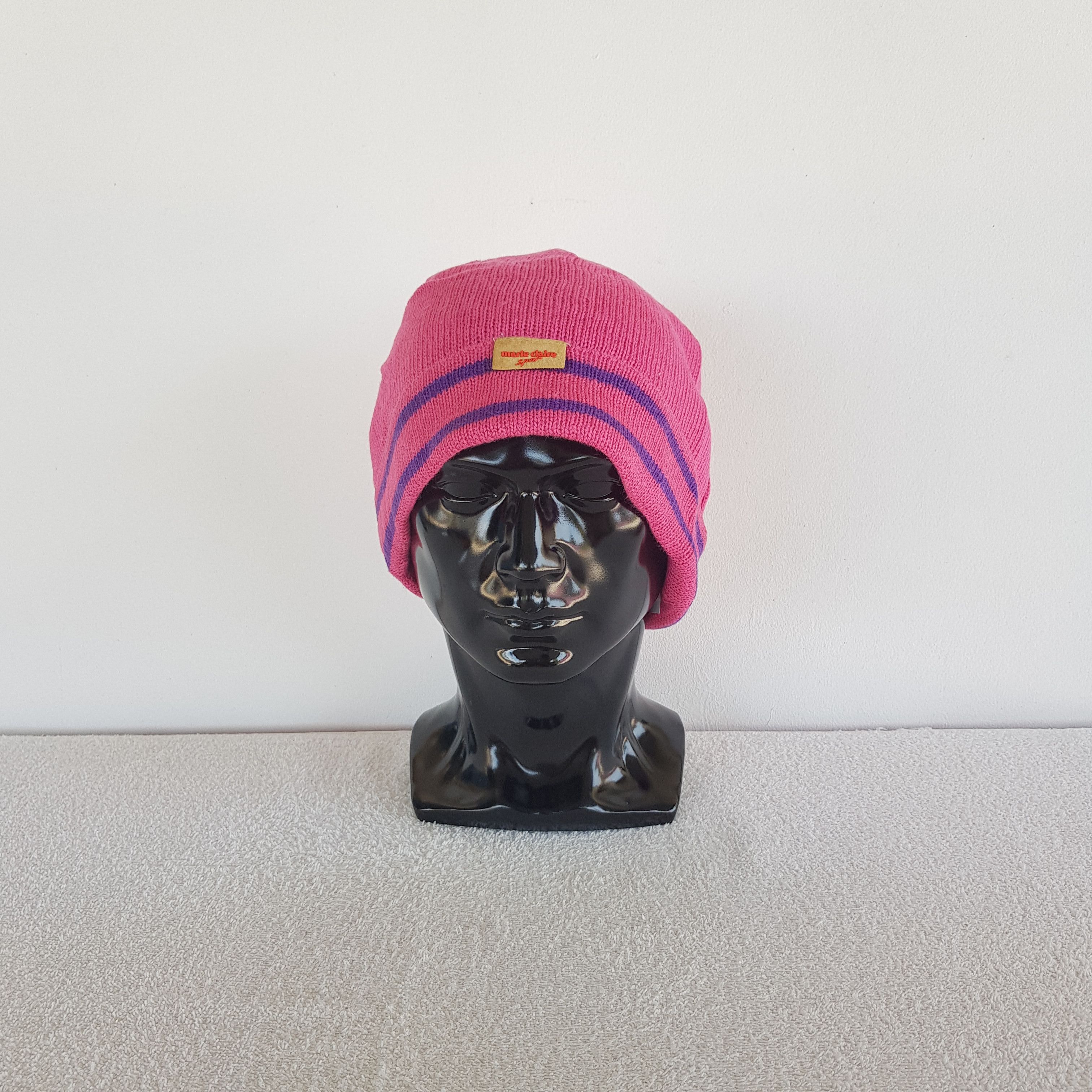 Other Vintage Marie Claire Beanie Knitted Snow Caps Ski Hats. Size ONE SIZE - 1 Thumbnail