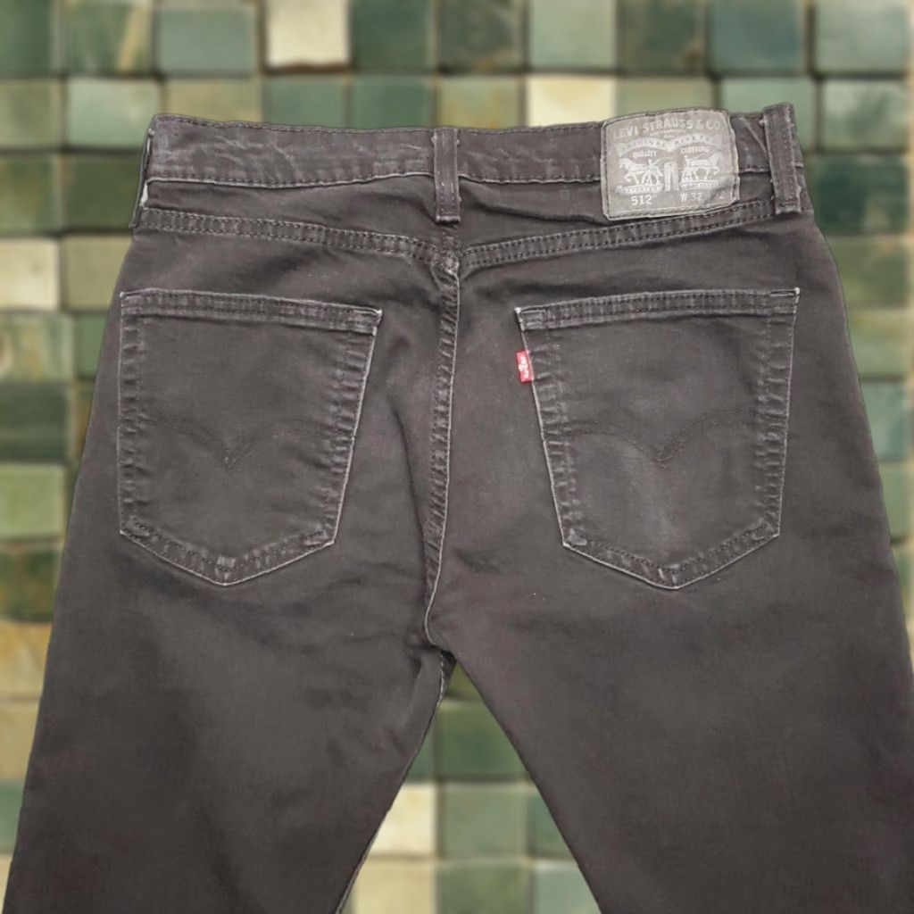 Denime VINTAGE? (no) Levis Denim Jeans 32x32 Black 512 Slim Taper Straight Comfort Regular 32 Mens Jeans Black Levi's 512 Slim Taper Straight Comfort Size US 32 / EU 48 - 1 Thumbnail