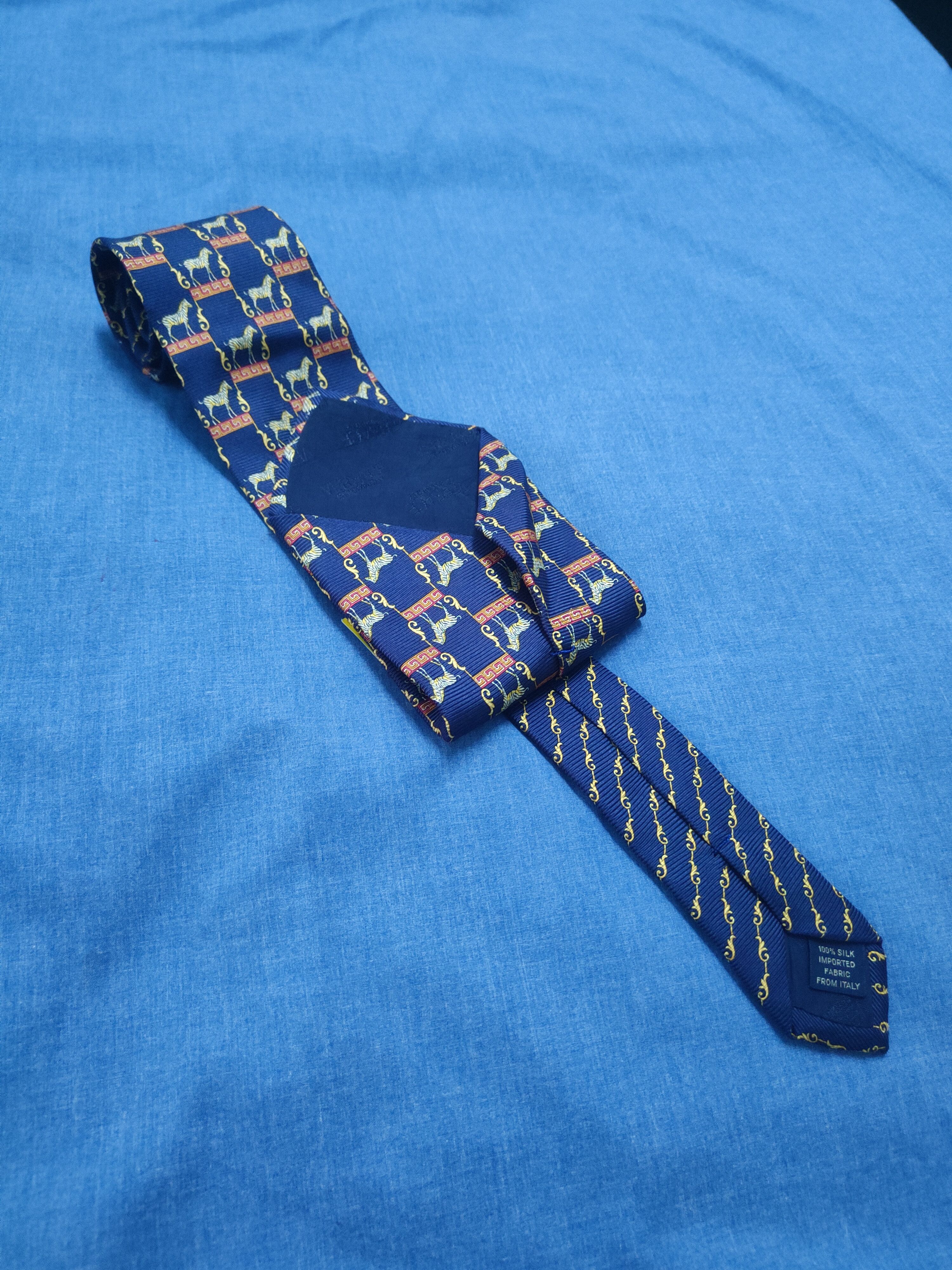Versace × Vintage Versace silk Navy Zebra Ties #W1975 Size ONE SIZE - 2 Thumbnail