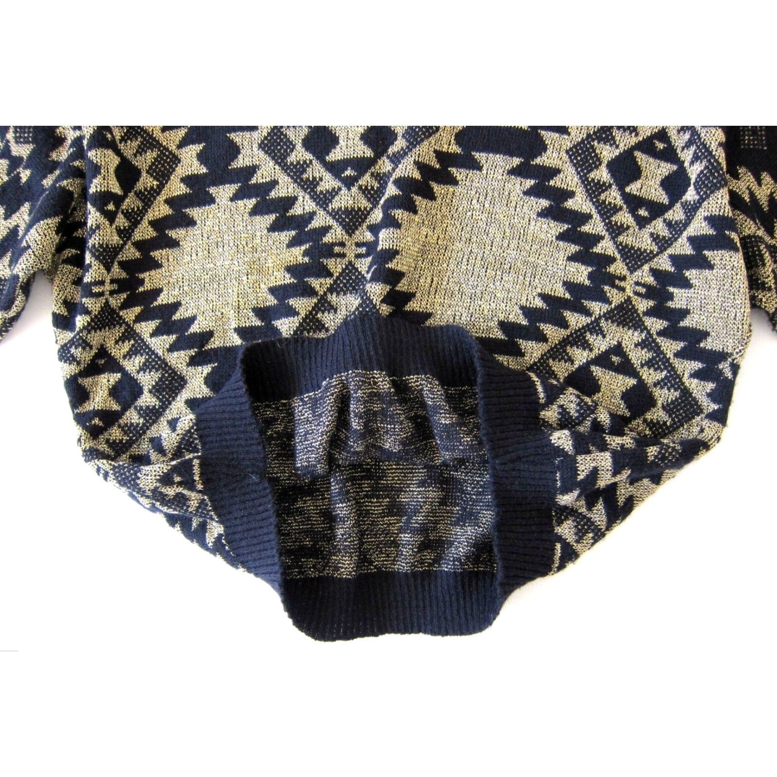 Vintage VINTAGE Cristina's Gold Metallic Black Retro Geometric 3/4 Sleeve Sweater M Womens Size M / US 6-8 / IT 42-44 - 5 Thumbnail
