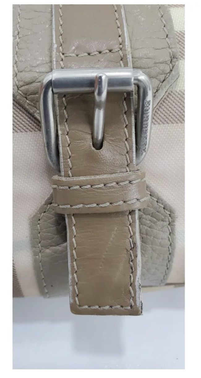 Burberry Burberry Size ONE SIZE - 7 Thumbnail