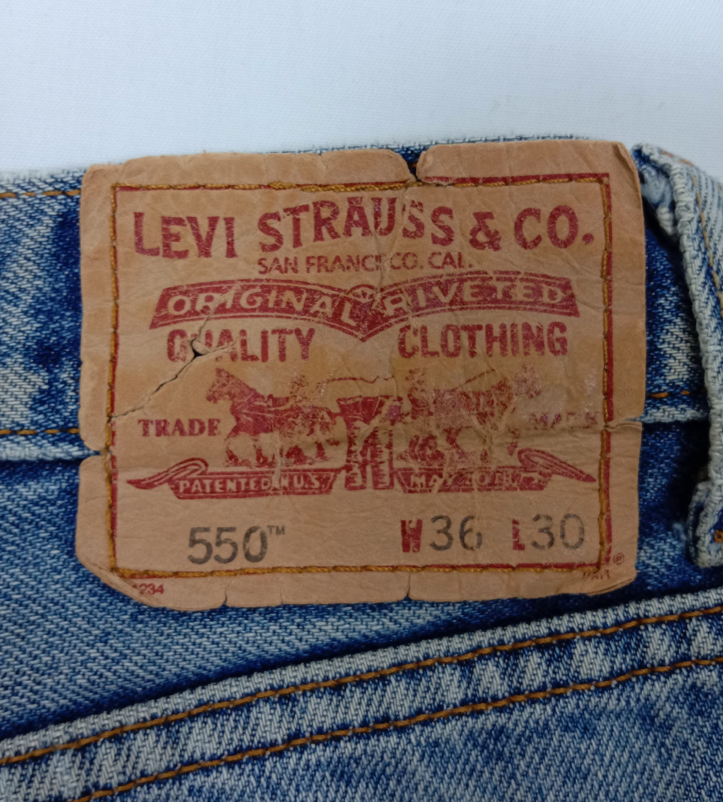Levi's Vintage Levi’s 550 Jeans Rusty Wash Distressed Denim Size US 36 / EU 52 - 14 Thumbnail