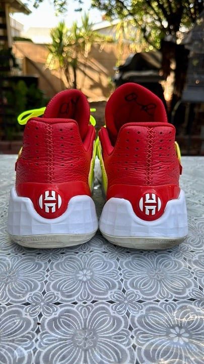 Adidas Adidas James Harden Vol 4 Red/Volt/Black Red Solar Yellow 11 Size US 11 / EU 44 - 2 Thumbnail