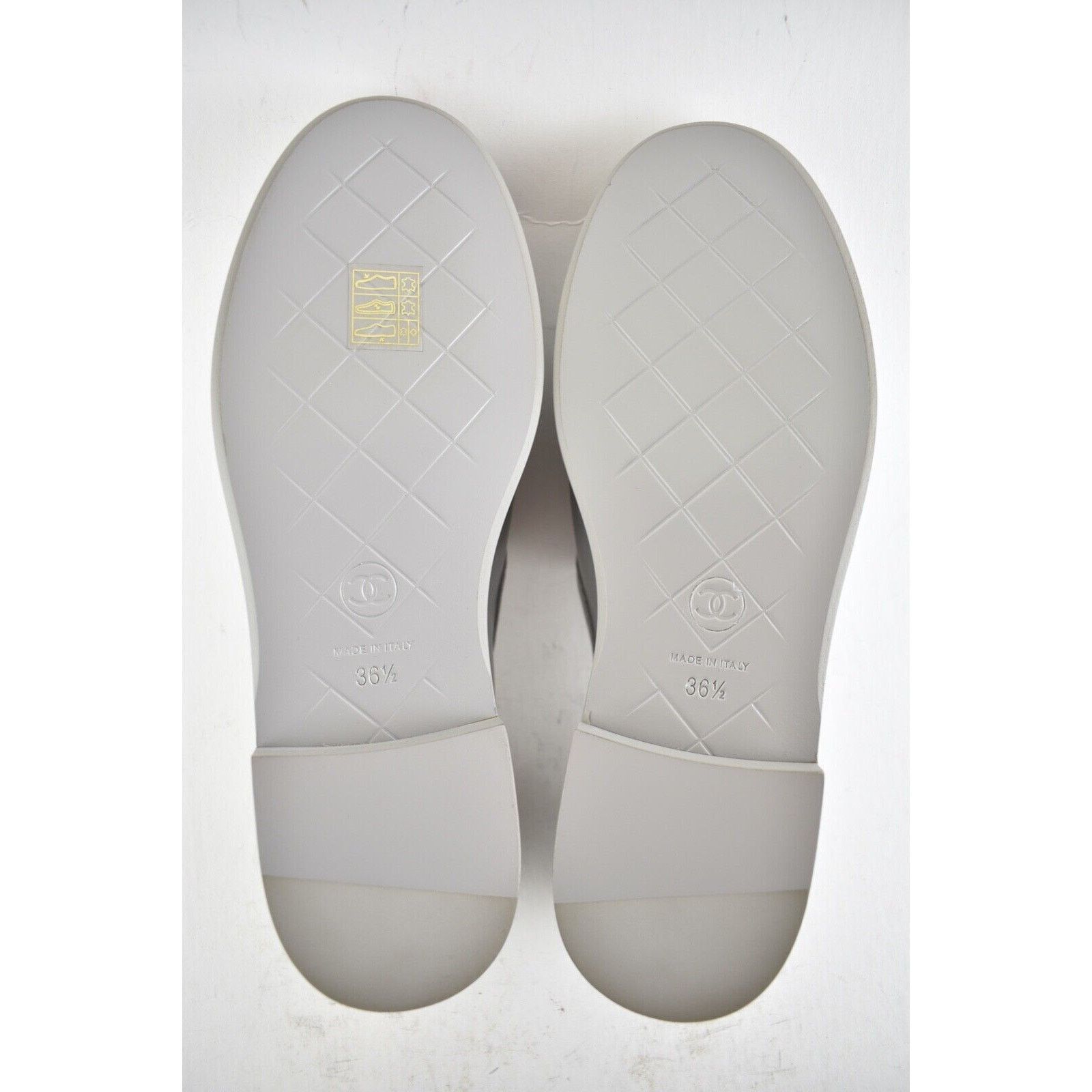 Chanel 21B Quilted Flap Turnlock CC Logo Mule Slip Flat Loafer 36.5 Size US 6.5 / IT 36.5 - 12 Thumbnail