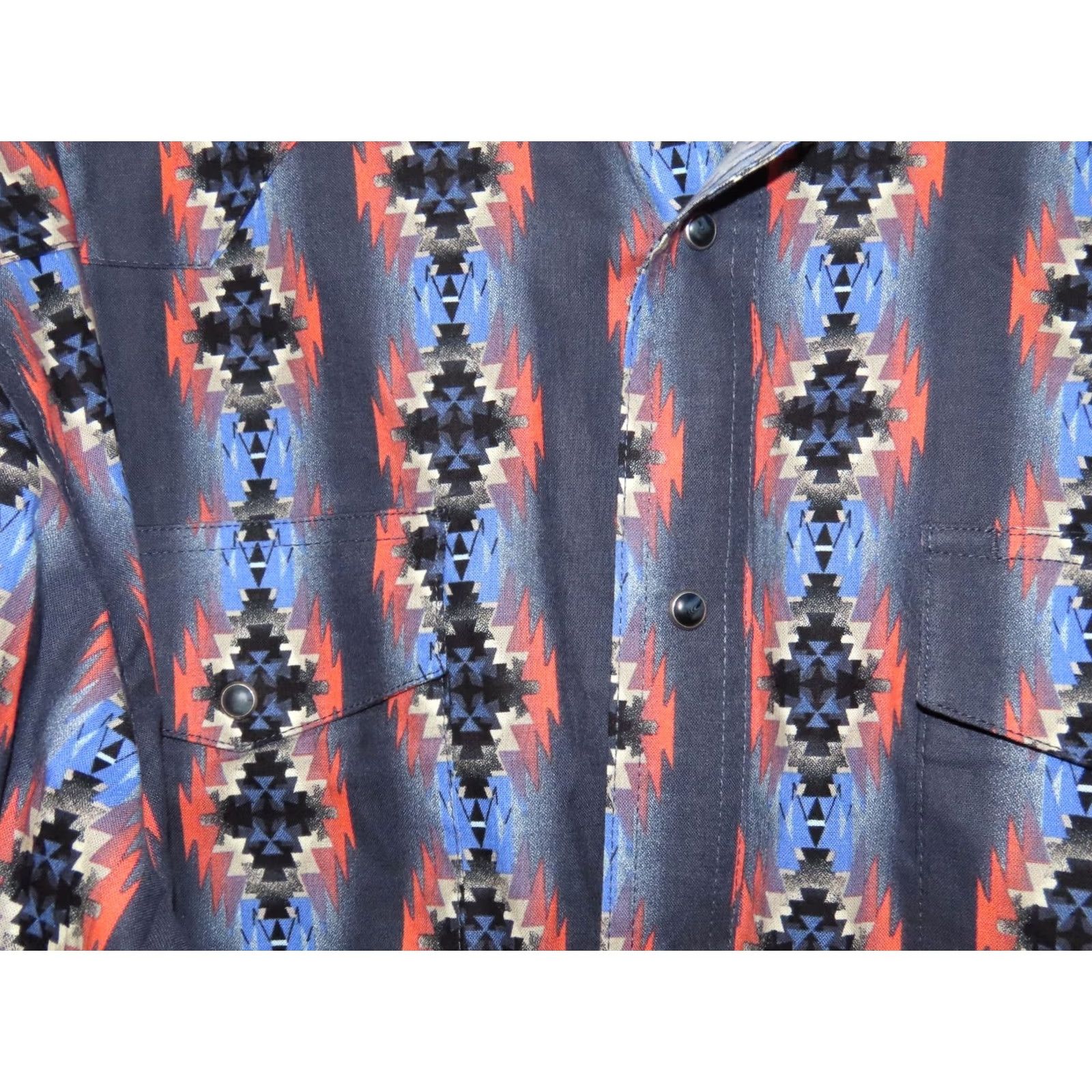 Wrangler Wrangler Western Shirt Men's XXL Long Sleeve Black Snap Aztec Design Multicolor 100% Cotton Button-Up Size US XXL / EU 58 / 5 - 4 Thumbnail