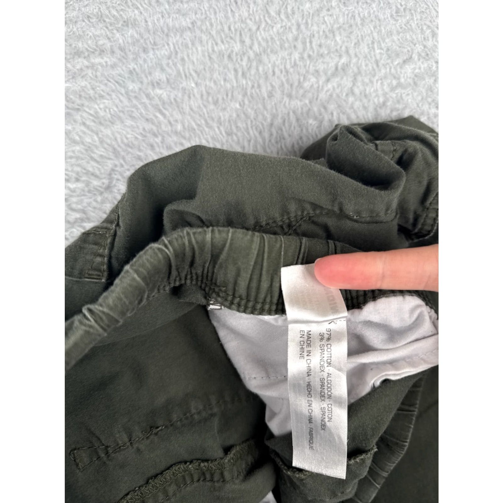 Vintage UNIONBAY Women's Cargo Jogger Pants Size 3 Green Tapered Denim 5-Pocket Belted Regular Fit Size 26" / US 2 / IT 38 - 7 Thumbnail