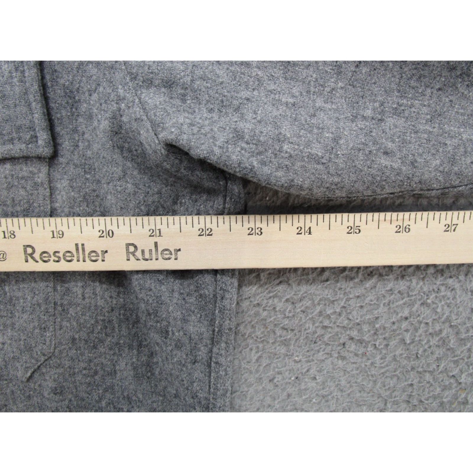 Vintage The J. Peterman Company Men's Gray Wool Button Up Long Sleeve Shirt M Read Size US M / EU 48-50 / 2 - 5 Thumbnail