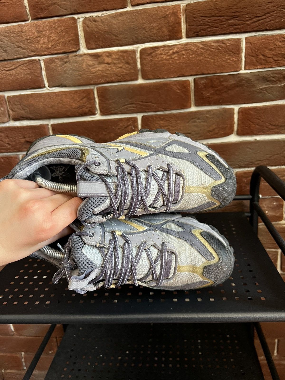 Nike ACG Nike ACG Y2k Vintage 2005 Og Low Sneakers Hype Outdoor Rare Size US 9 / EU 42 - 7 Thumbnail