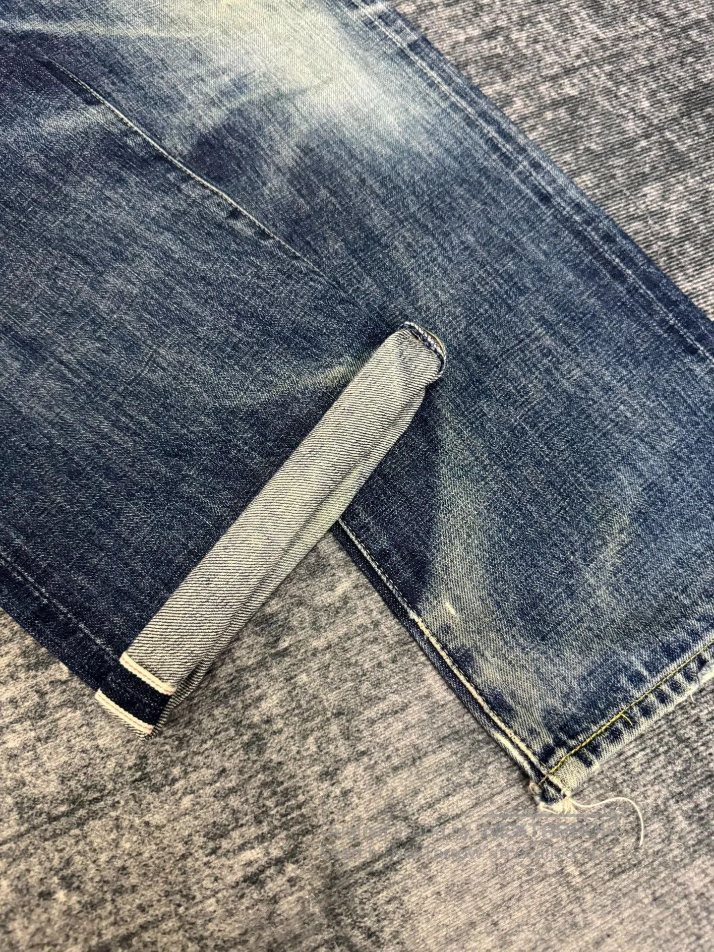 Levi's Vintage Levis 702 LVC Jeans. Size US 30 / EU 46 - 4 Thumbnail