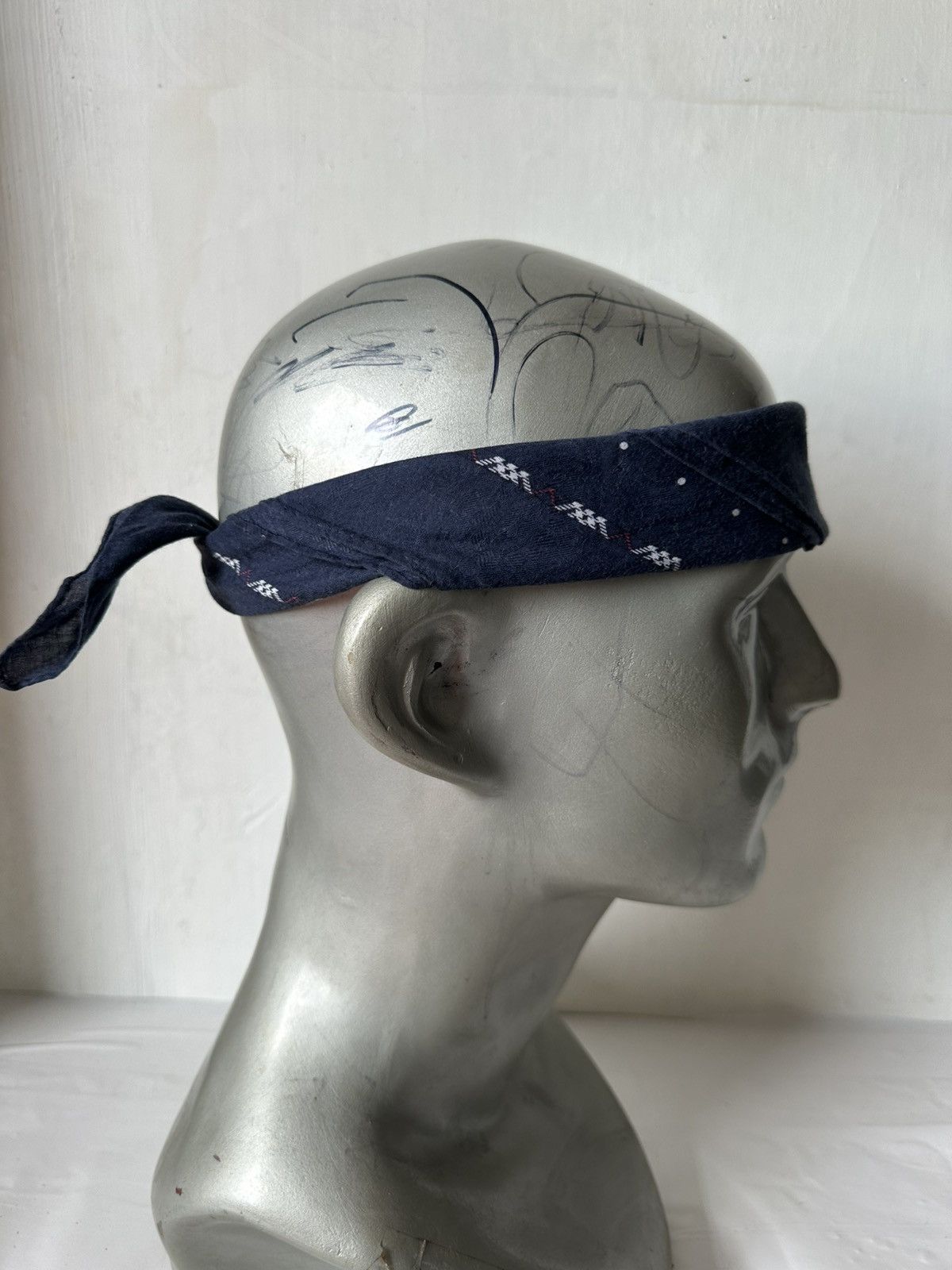 Vintage Vintage Burberry Handkerchief/ Neckerchief/ Bandana Size ONE SIZE - 12 Thumbnail