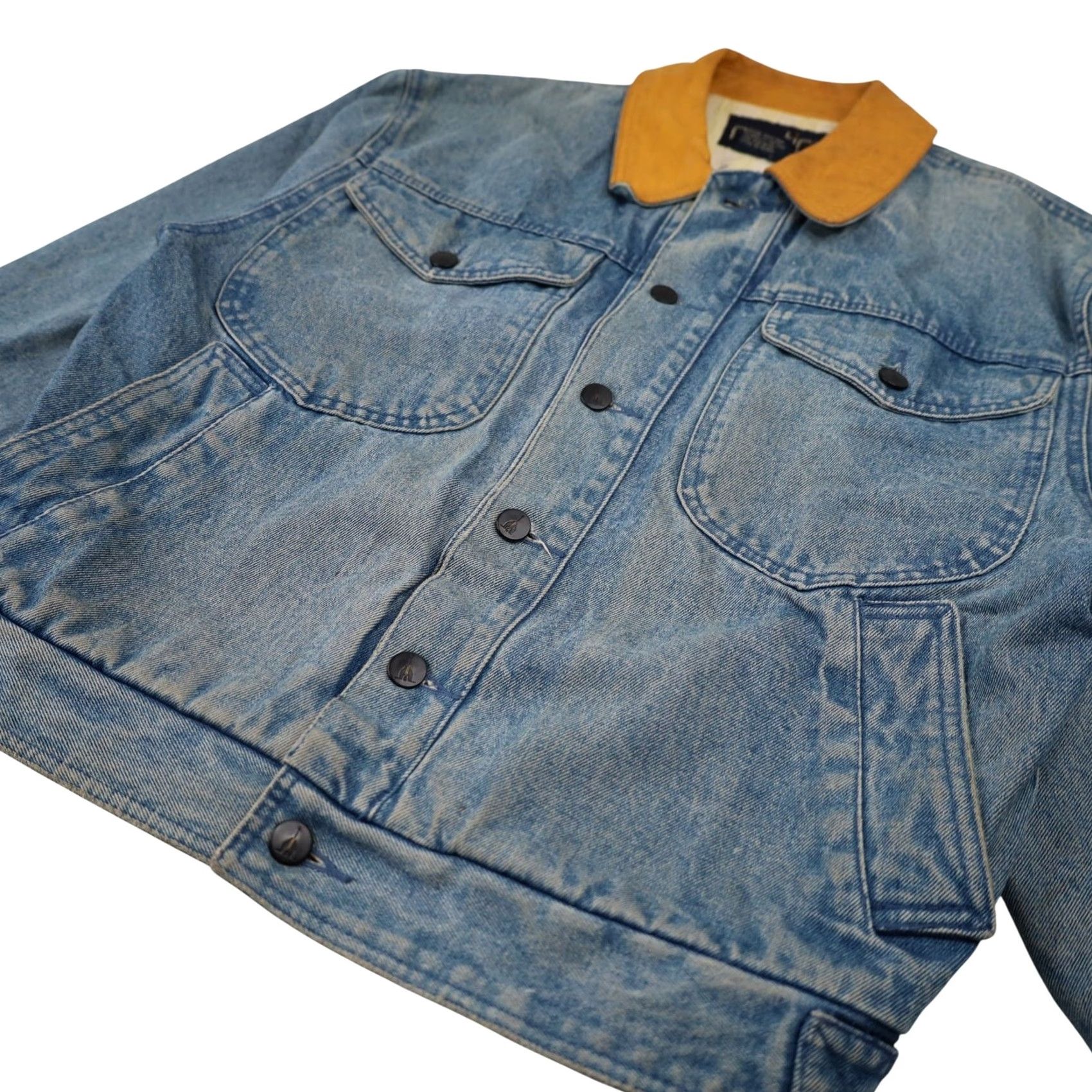 Nautica VINTAGE Nautica Denim Jacket Men Jacket S Blue Denim 9/10 Small Leather Collar Size US S / EU 44-46 / 1 - 4 Thumbnail