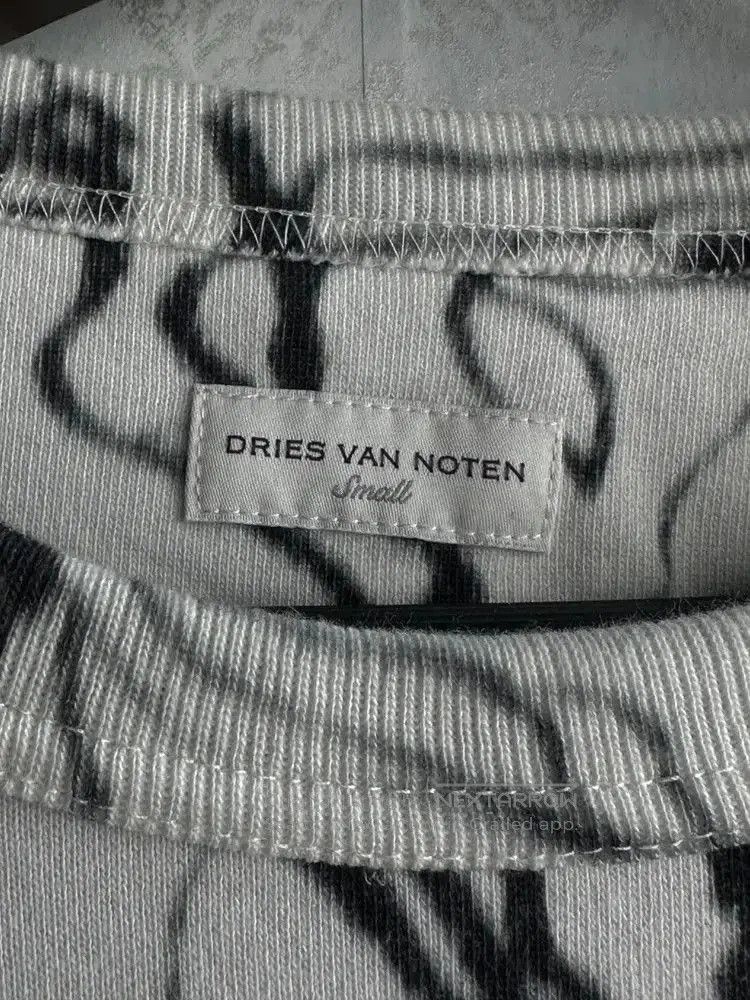 Dries Van Noten Dries Van Noten Flower Print Sweatshirt. Size US S / EU 44-46 / 1 - 4 Thumbnail