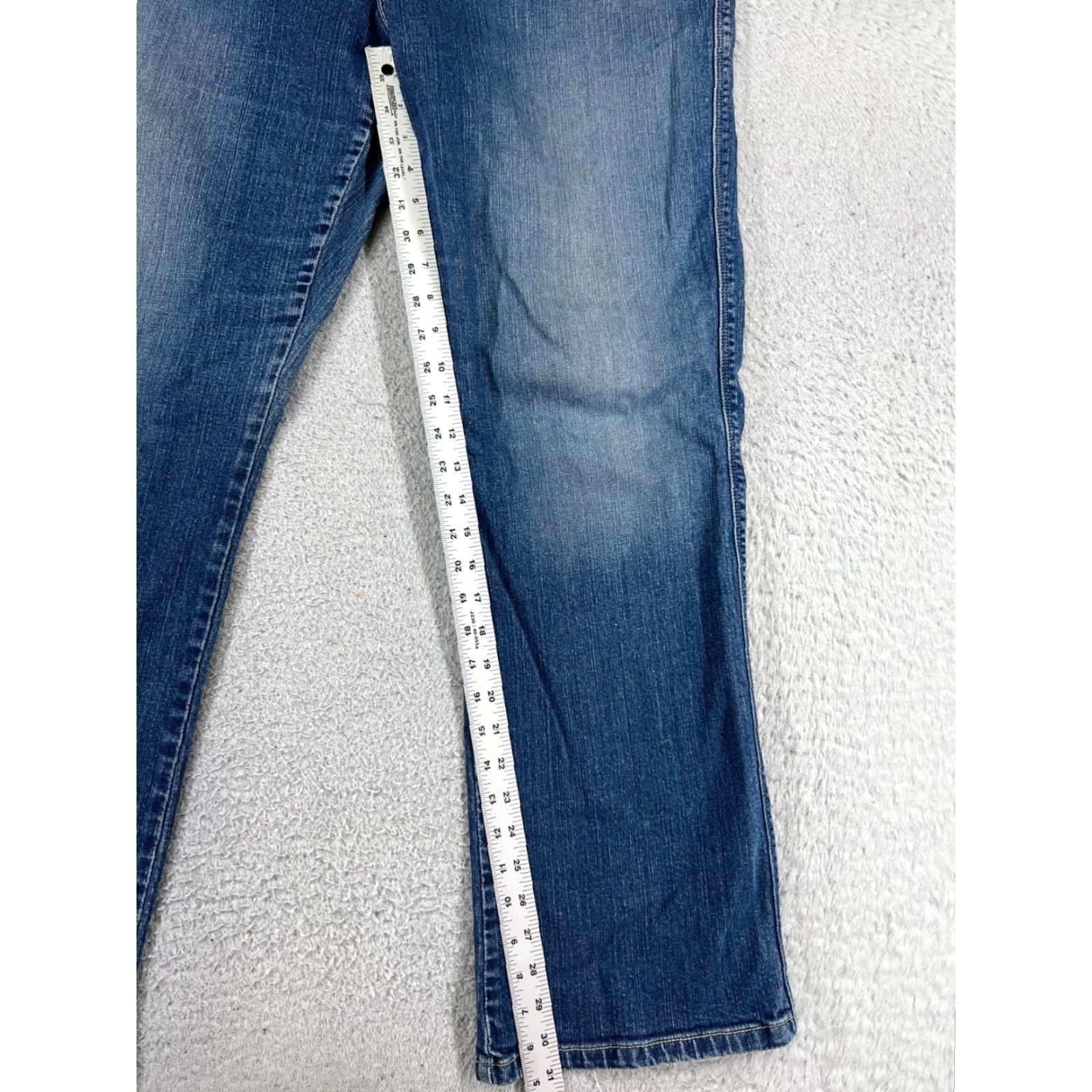 Levi's Levi's Women's Jeans Bootcut 18 High Rise Blue Denim Cotton 35x31 Fall Winter Summer Spring Size 40" / US 18 - 7 Thumbnail