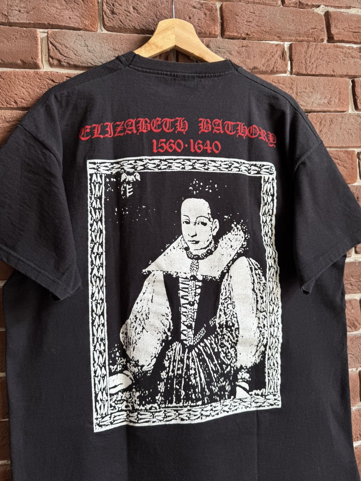 Band Tees Elizabeth Bathory Vintage 00s Goat Queen Metal Band Tee 666 Size US XL / EU 56 / 4 - 5 Thumbnail