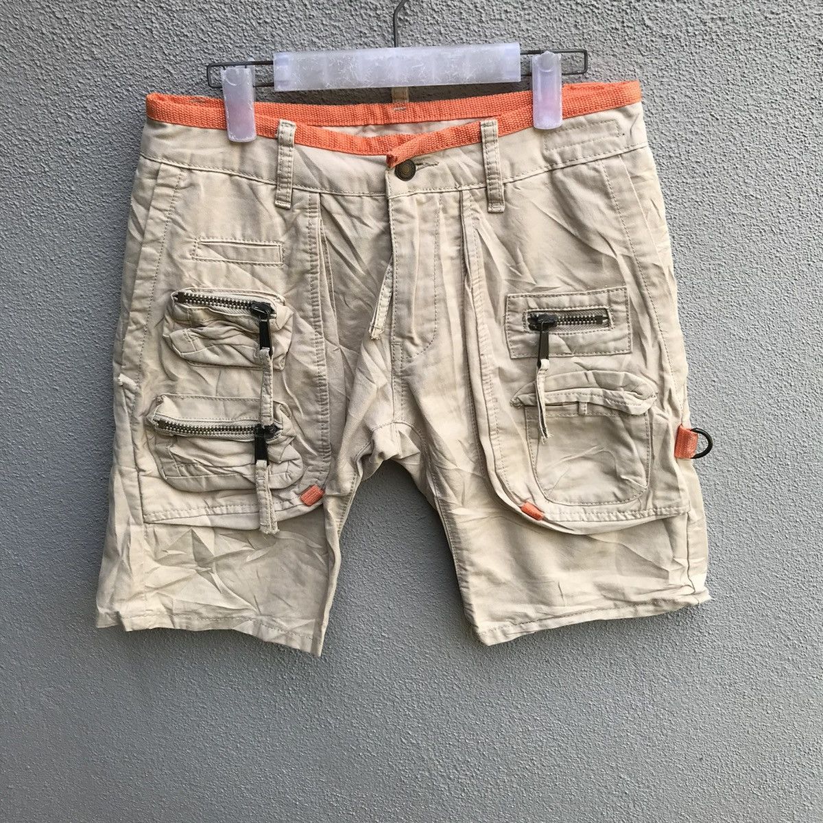 Dsquared2 DSQUARED2 cargo shorts multi pocket tactical Size US 30 / EU 46 - 1 Thumbnail