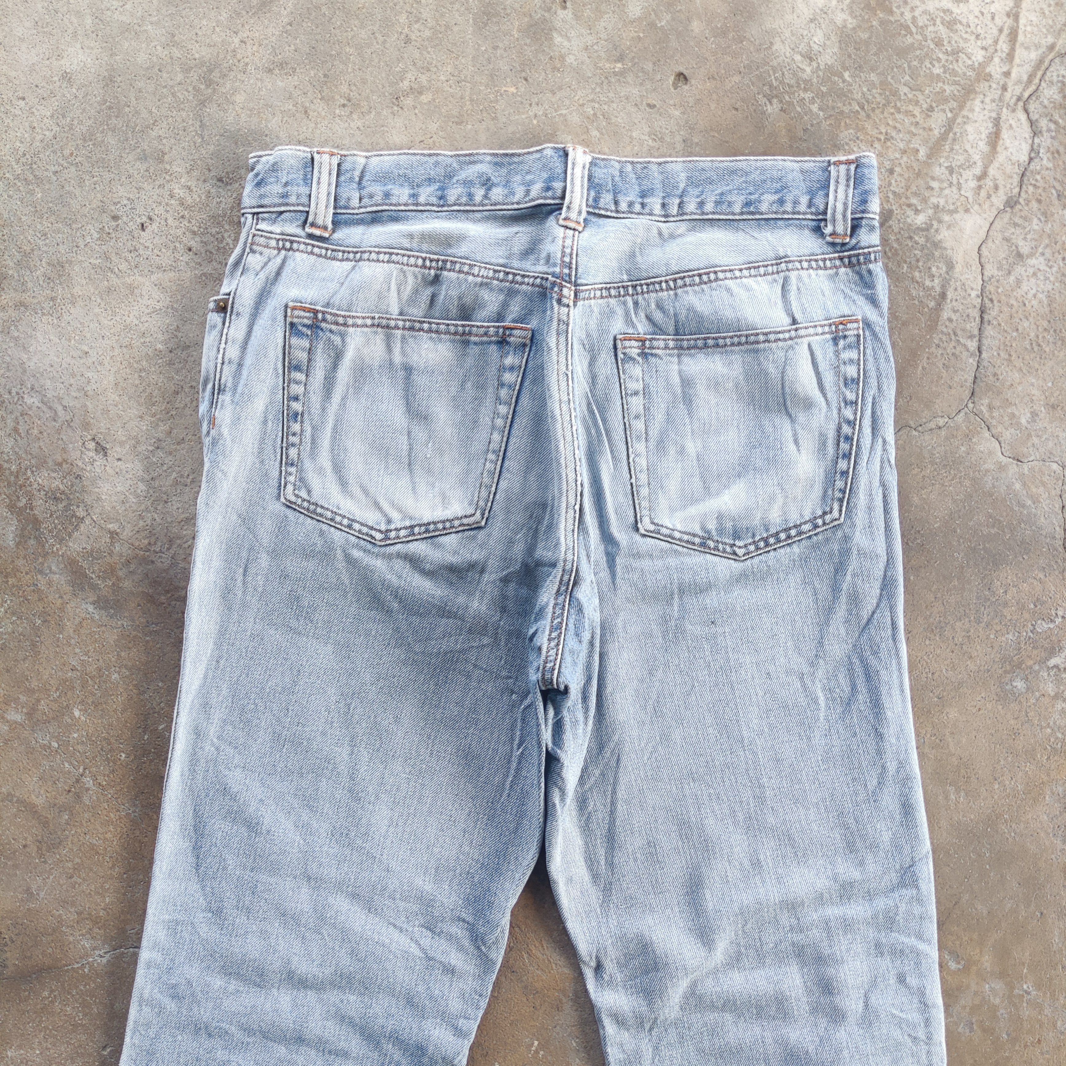 Japanese Brand Vintage Japanese Brand Jeans Faded Ripped Pants Size US 34 / EU 50 - 3 Thumbnail