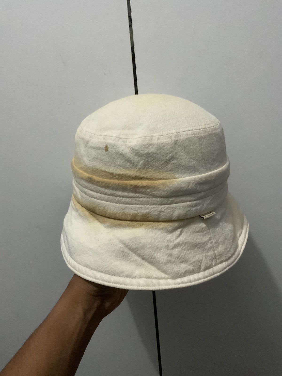 Designer Elle Paris Archive Fade Rusty Bucket Hat Size ONE SIZE - 1 Thumbnail