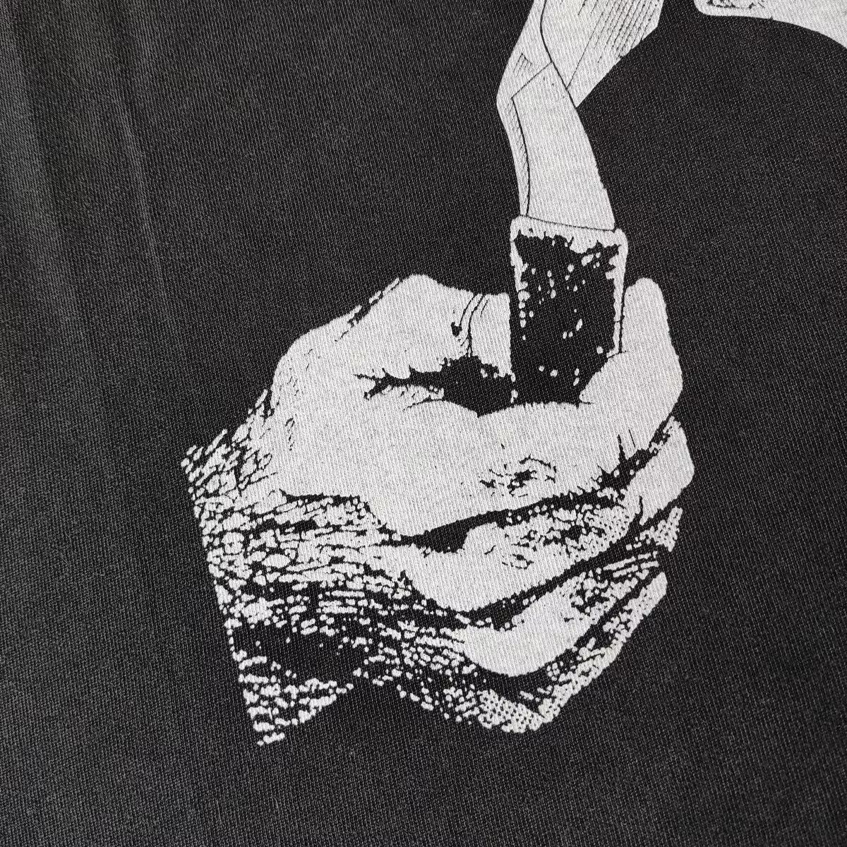 Japanese Brand × Vintage Punk Rock Band Graphic Printed Casual T Shirt Size US S / EU 44-46 / 1 - 5 Thumbnail