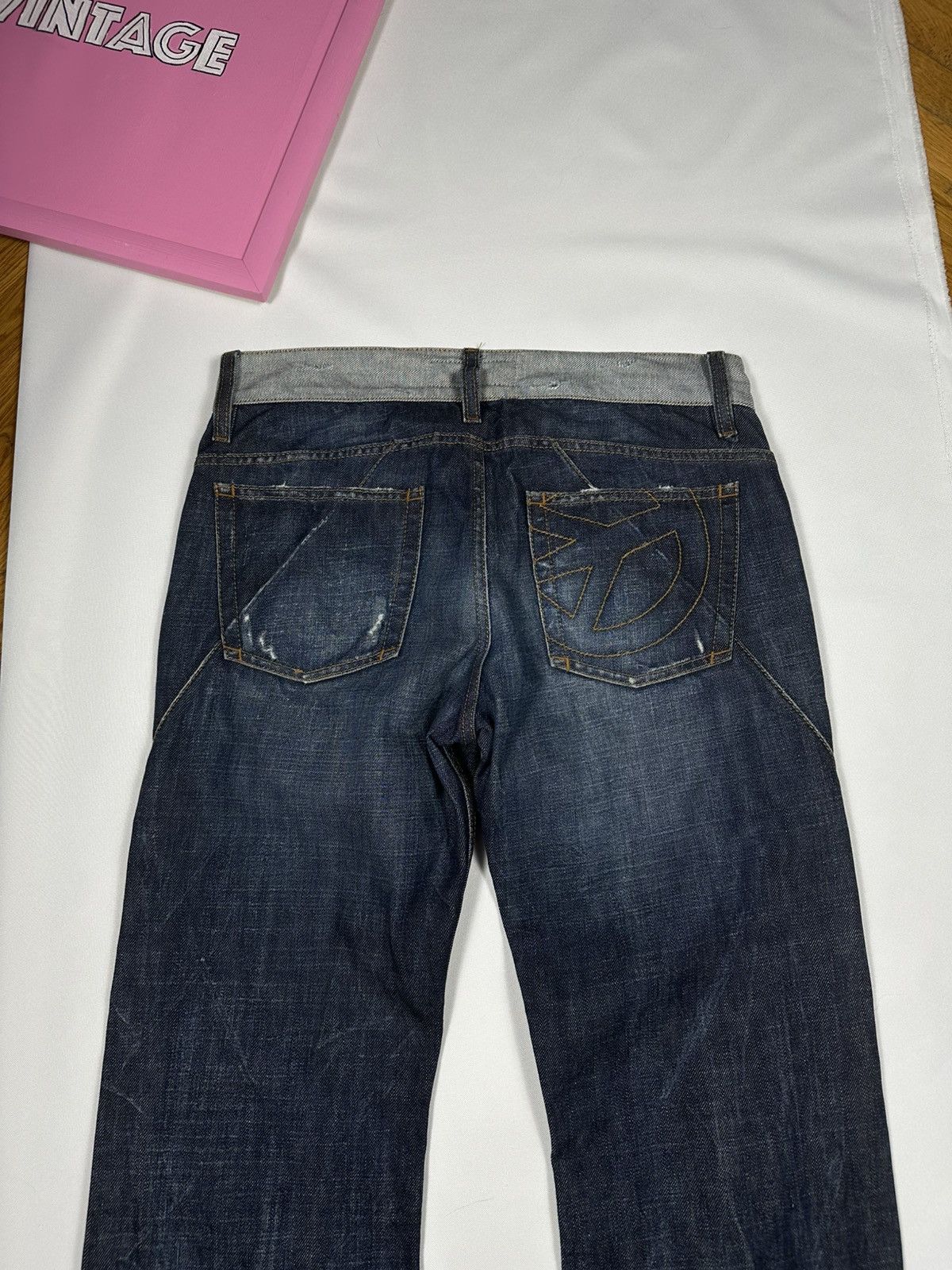 Moschino Moschino Denims Jeans Pants Denim Vintage Logo Distressed Size US 34 / EU 50 - 22 Thumbnail