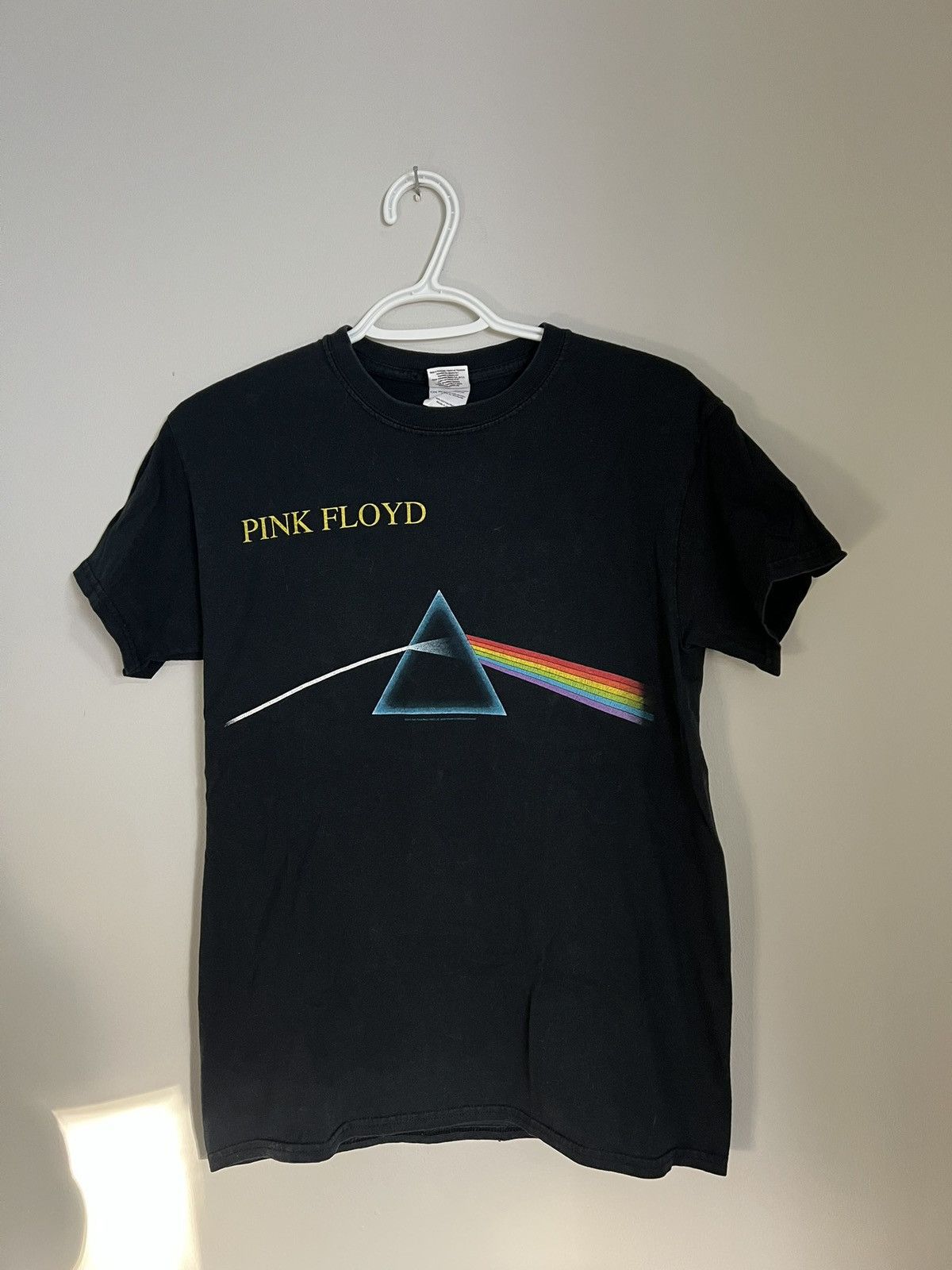 Pink Floyd Vintage Pink Floyd Dark Side of the Moon 2003 T-shirt Size US S / EU 44-46 / 1 - 1 Thumbnail