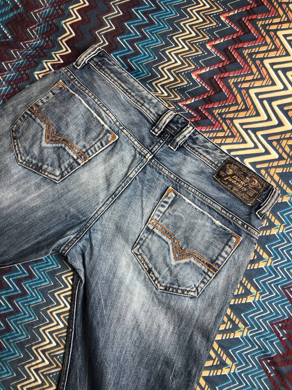 Diesel × Vintage Vintage Y2K Diesel Washed Distressed Denim Jeans Slim Size US 33 - 16 Thumbnail