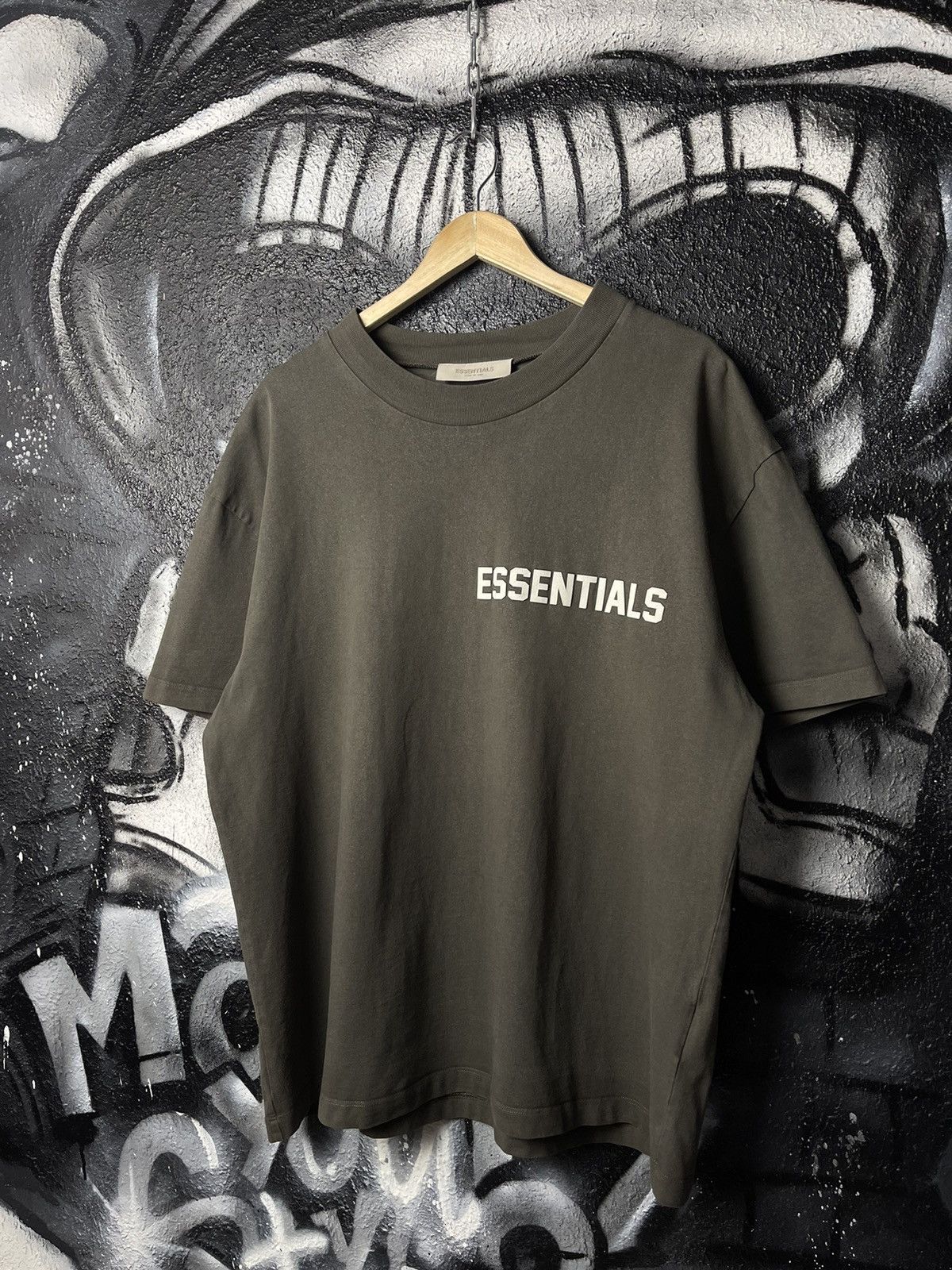 Essentials Essentials Fear Of God BrownT-Shirt Men’s Size L Size US L / EU 52-54 / 3 - 1 Thumbnail