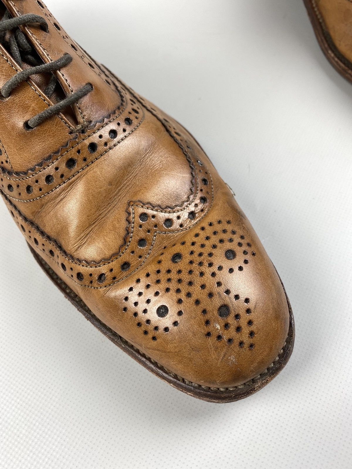 Loake Loake men’s leather formal brogues shoes Size US 9.5 / EU 42-43 - 16 Thumbnail