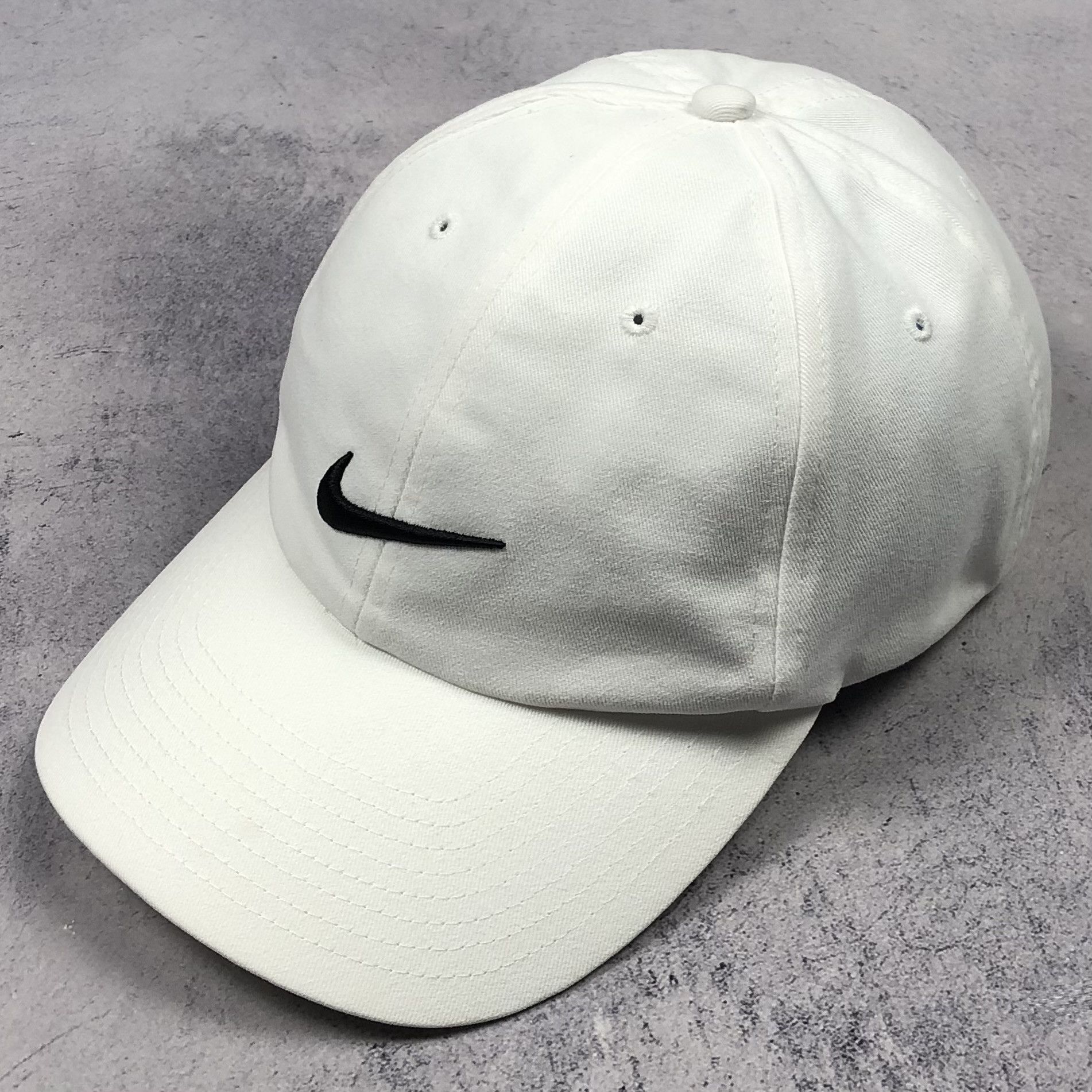 Nike Nike Y2K Swoosh Vintage Cap Size ONE SIZE - 2 Thumbnail