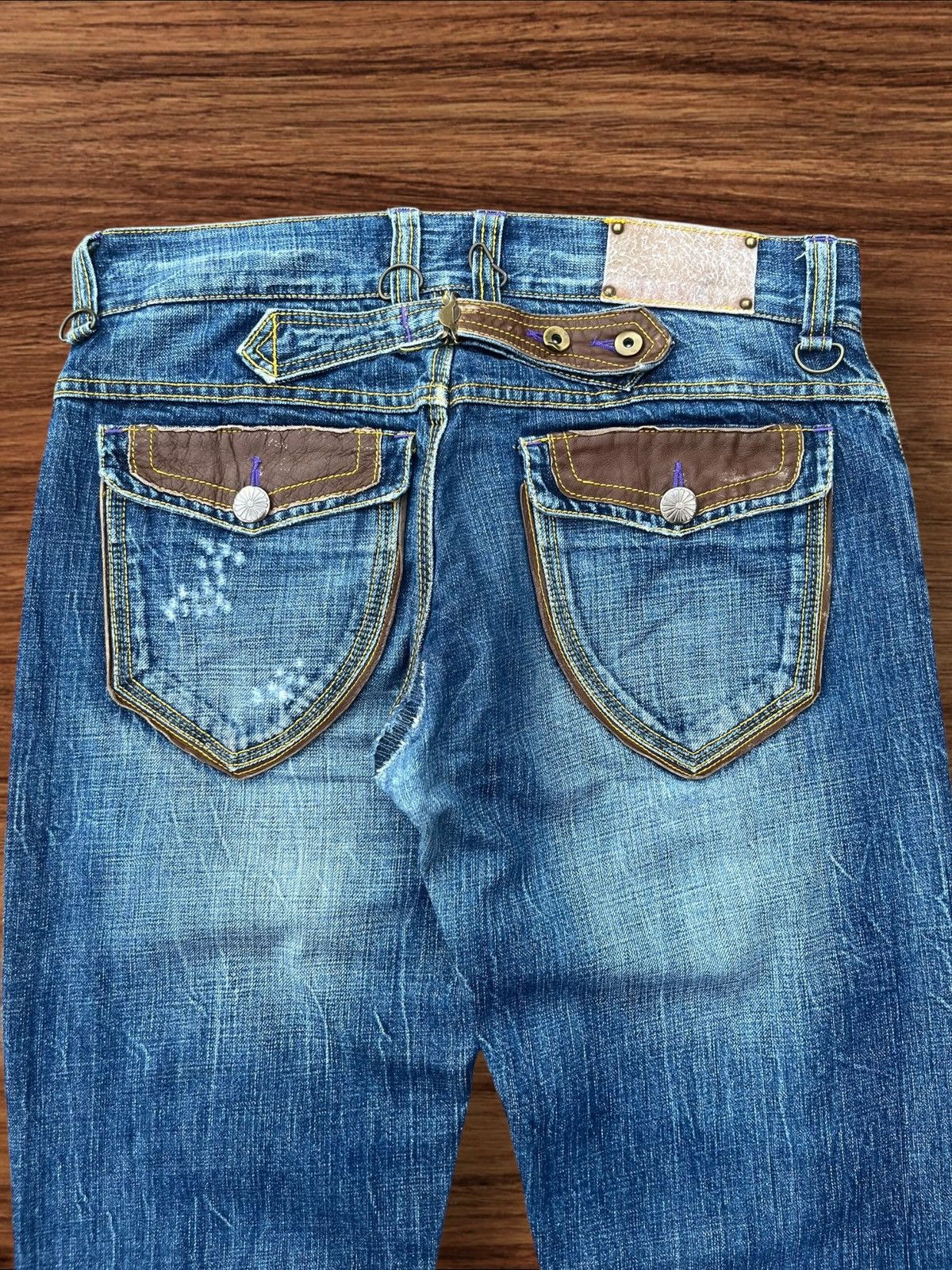 Japanese Brand Vintage Japanese Brand Blue Washed Buttonfly Distressed Jean Size US 31 - 9 Thumbnail