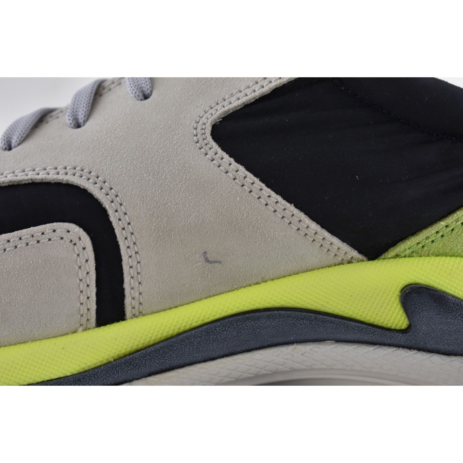 Balenciaga Balenciaga Triple S V2 Black Grey Jaune Sneaker 44 11 Size US 11 / EU 44 - 10 Thumbnail