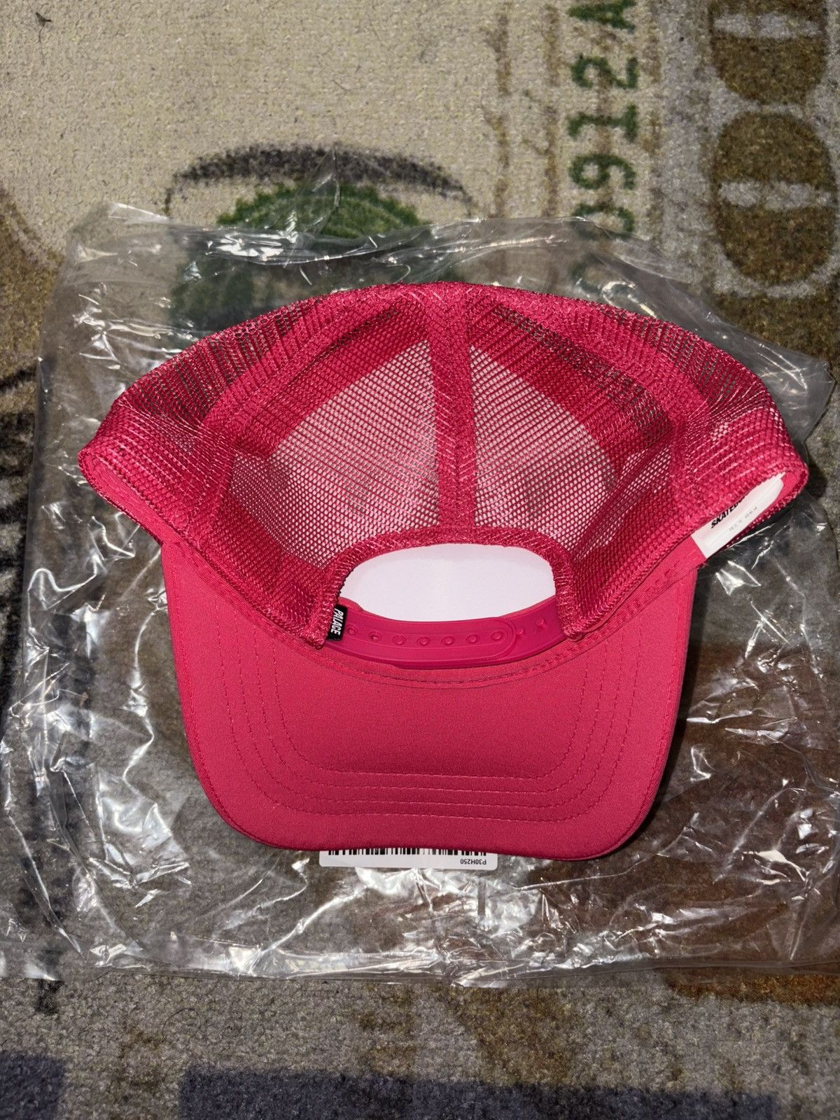 Palace Palace Kitty Rhinestone Trucker Hat Size ONE SIZE - 3 Thumbnail