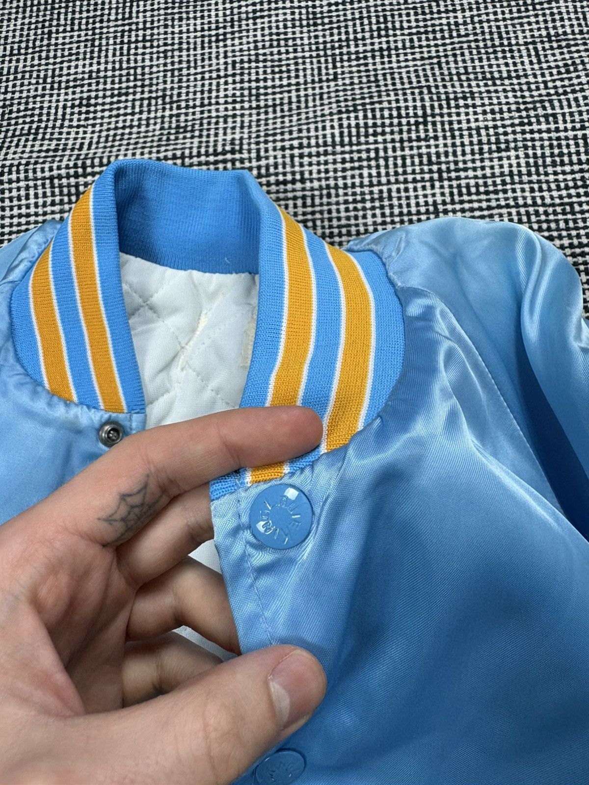 Vintage Vintage King Louie baby blue sateen bomber varsity jacket Size US M / EU 48-50 / 2 - 4 Thumbnail