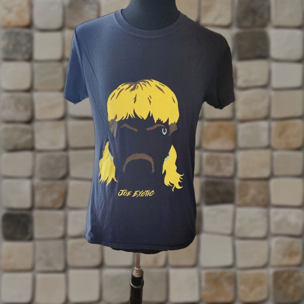 Vintage Tiger King Joe Exotic Navy Blue Graphic T Shirt Size Adult Small Size US S / EU 44-46 / 1 - 1 Thumbnail