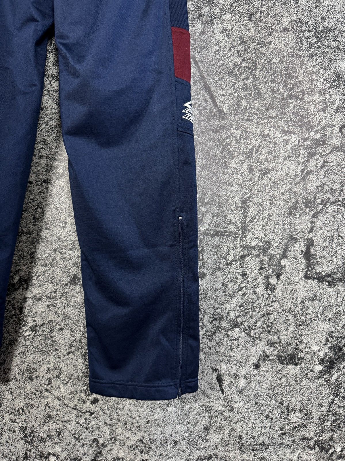 Umbro Umbro Pro Training Vintage 90s Track Pants Soccer Size 34 Size US 34 / EU 50 - 15 Thumbnail