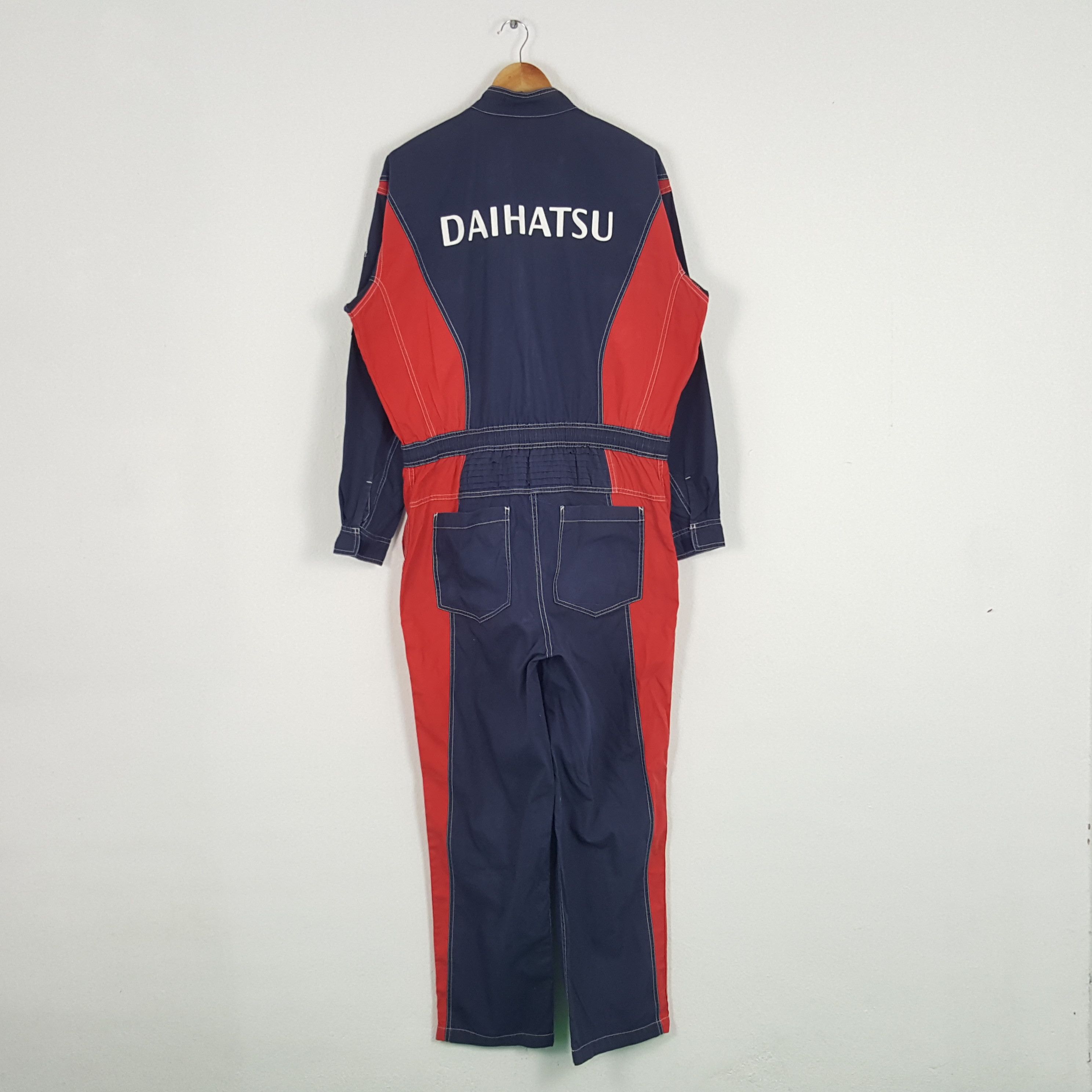 Vintage Vintage Daihatsu Japanese Racing Team Coverall Jacket Size US XL / EU 56 / 4 - 1 Thumbnail
