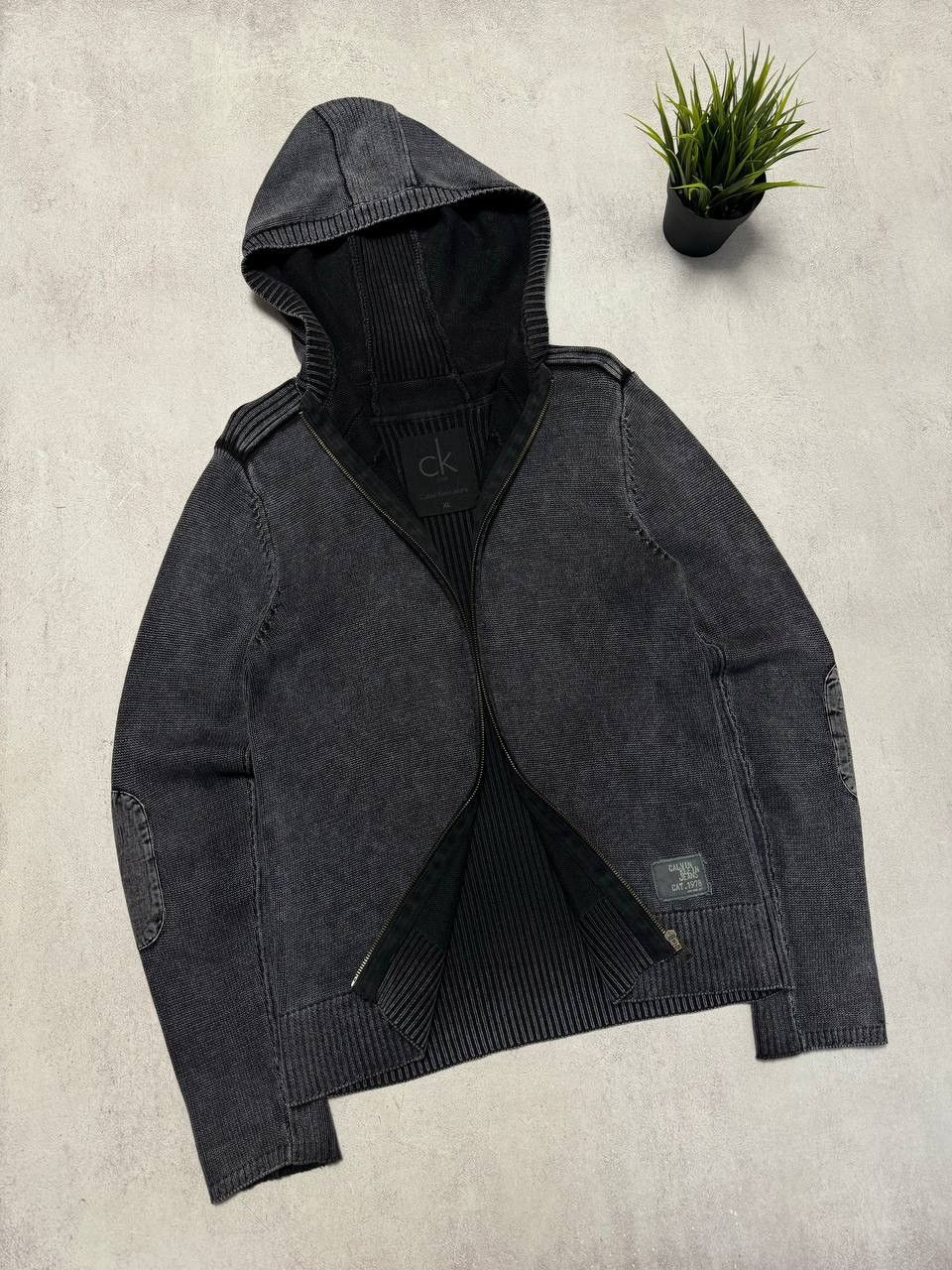 Calvin Klein × Japanese Brand Vintage Calvin Klein Hoodie Zip Faded Distressed Japanese Size US L / EU 52-54 / 3 - 6 Thumbnail