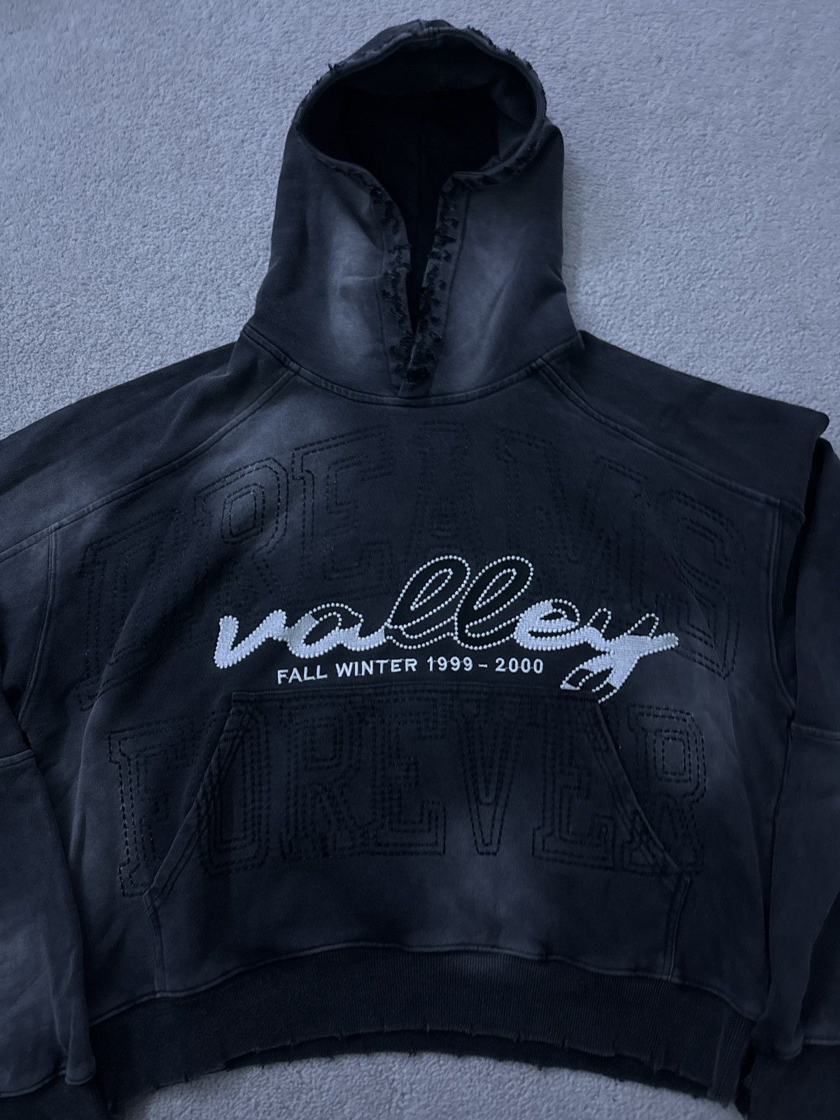 Vale Vale Forever Black Midnight Pullover Hoodie Valley Dreams Size US S / EU 44-46 / 1 - 4 Thumbnail
