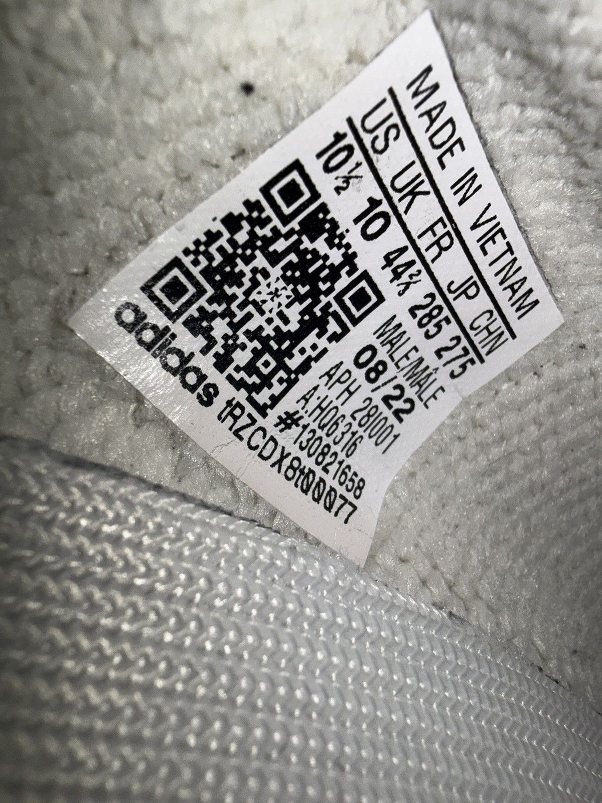 Yeezy Adidas Yeezy Boost 350 Bone V2 2022 Size US 10.5 / EU 43-44 - 6 Thumbnail