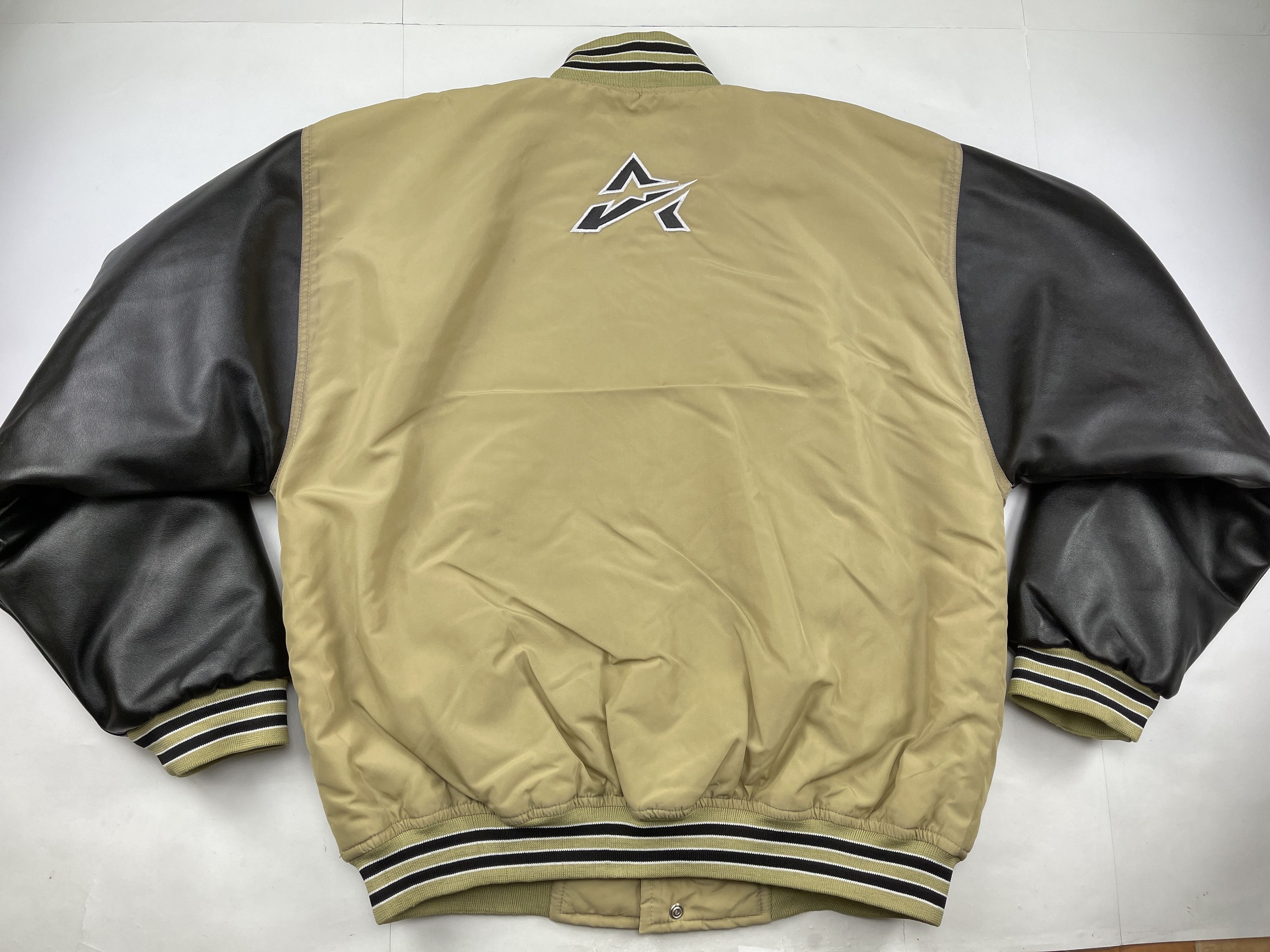 Avirex AVIREX jacket, vintage 90s hip hop 1990s college Y2K XL Size US XL / EU 56 / 4 - 16 Thumbnail