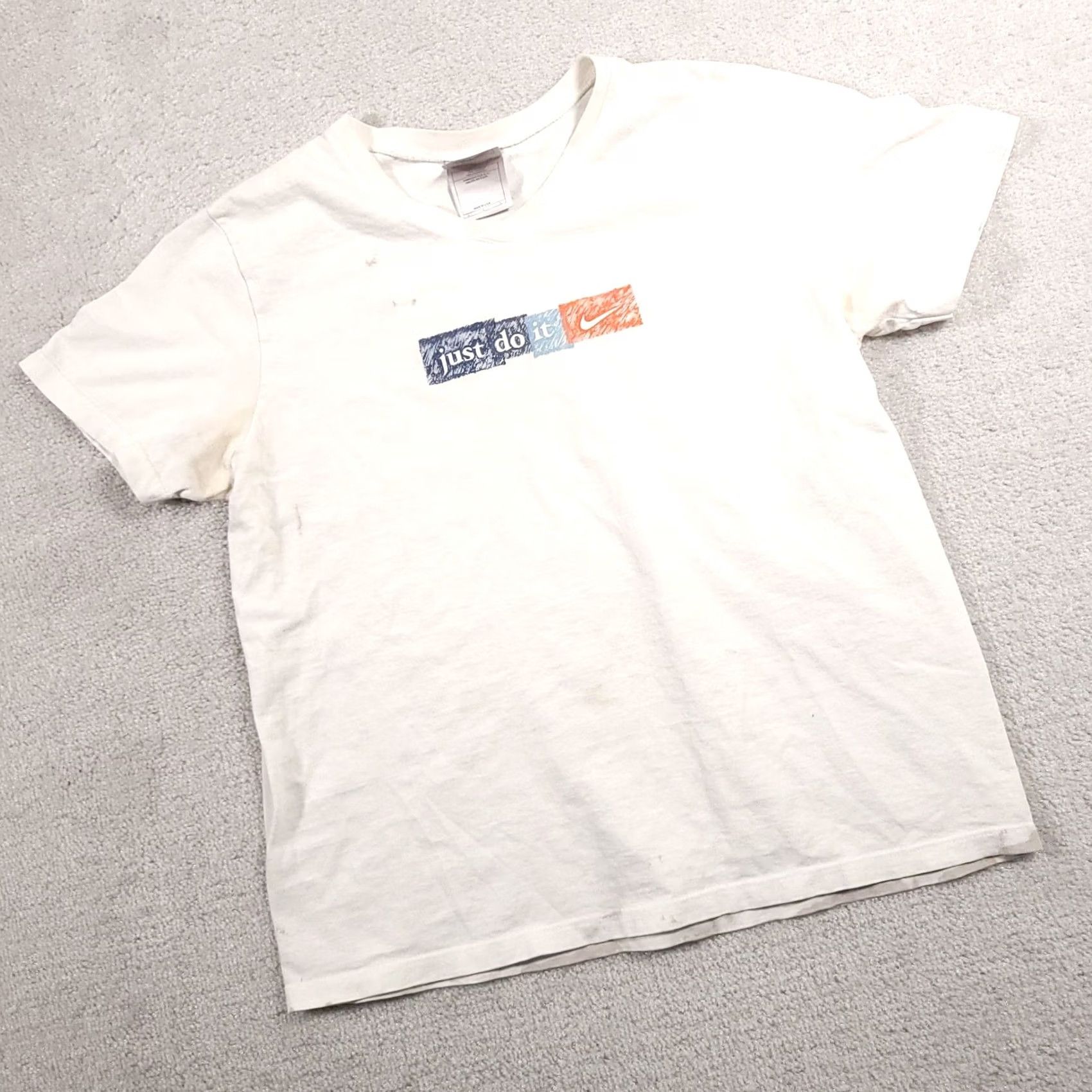 Nike Nike V-Neck Shirt L White USA Made Graphic Spell-Out Vtg 90s Grunge Streetwear Mens Size US L / EU 52-54 / 3 - 2 Thumbnail