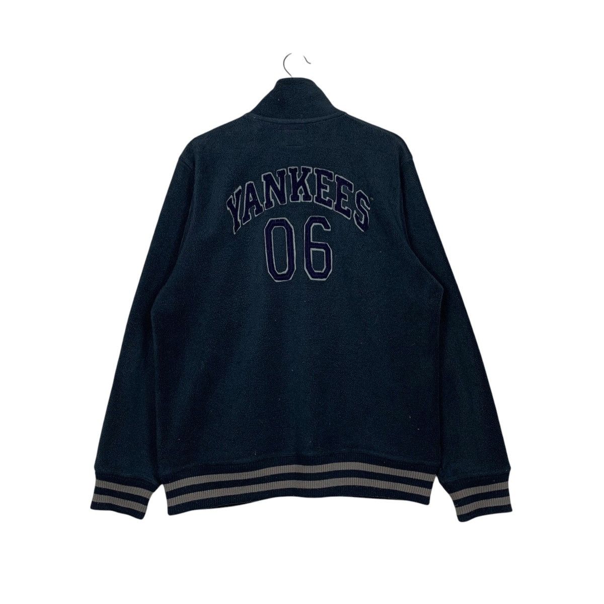 New York Yankees MLB New York Yankees Turtleneck Half Zip Fleece #2525-C114 Size US XL / EU 56 / 4 - 7 Thumbnail